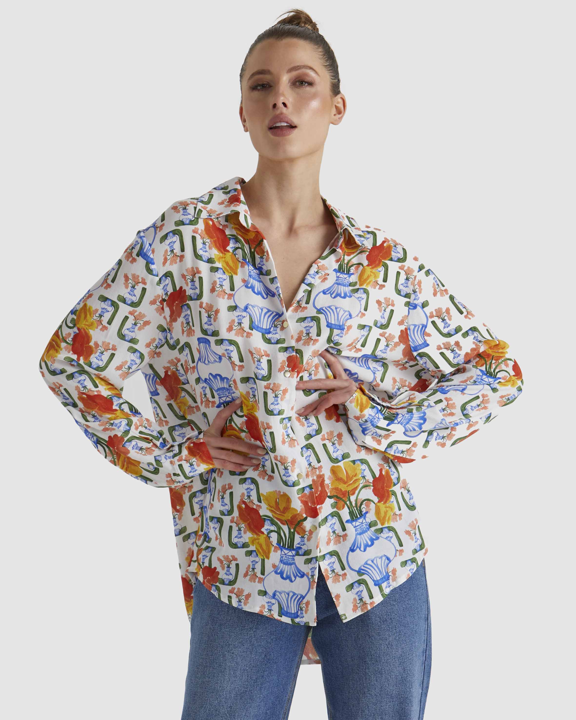 Collection of Fate and Becker Summer Tide Shirt - Vase in a gallery layout