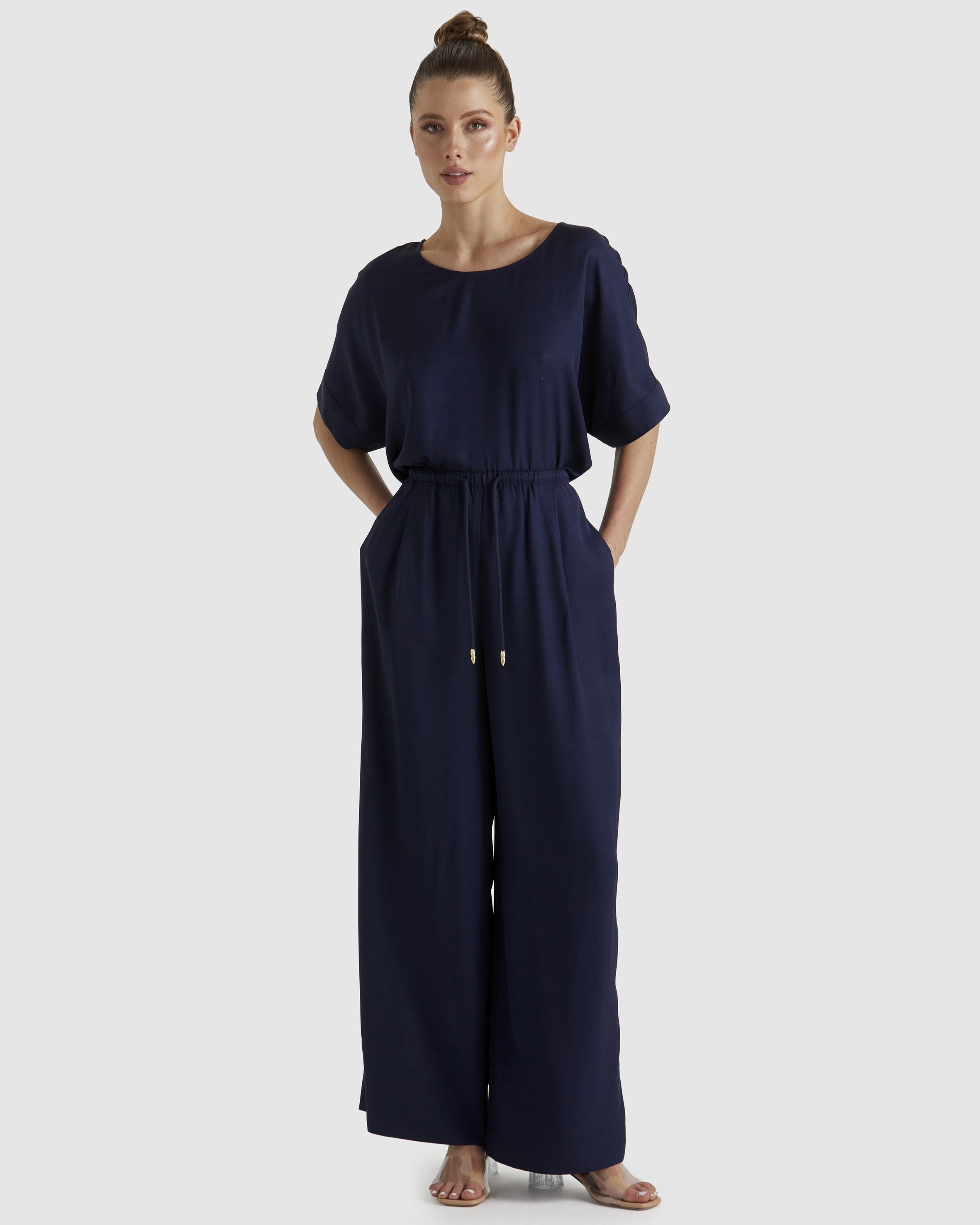 Collection of Fate and Becker Fusion Pant - Navy in a gallery layout