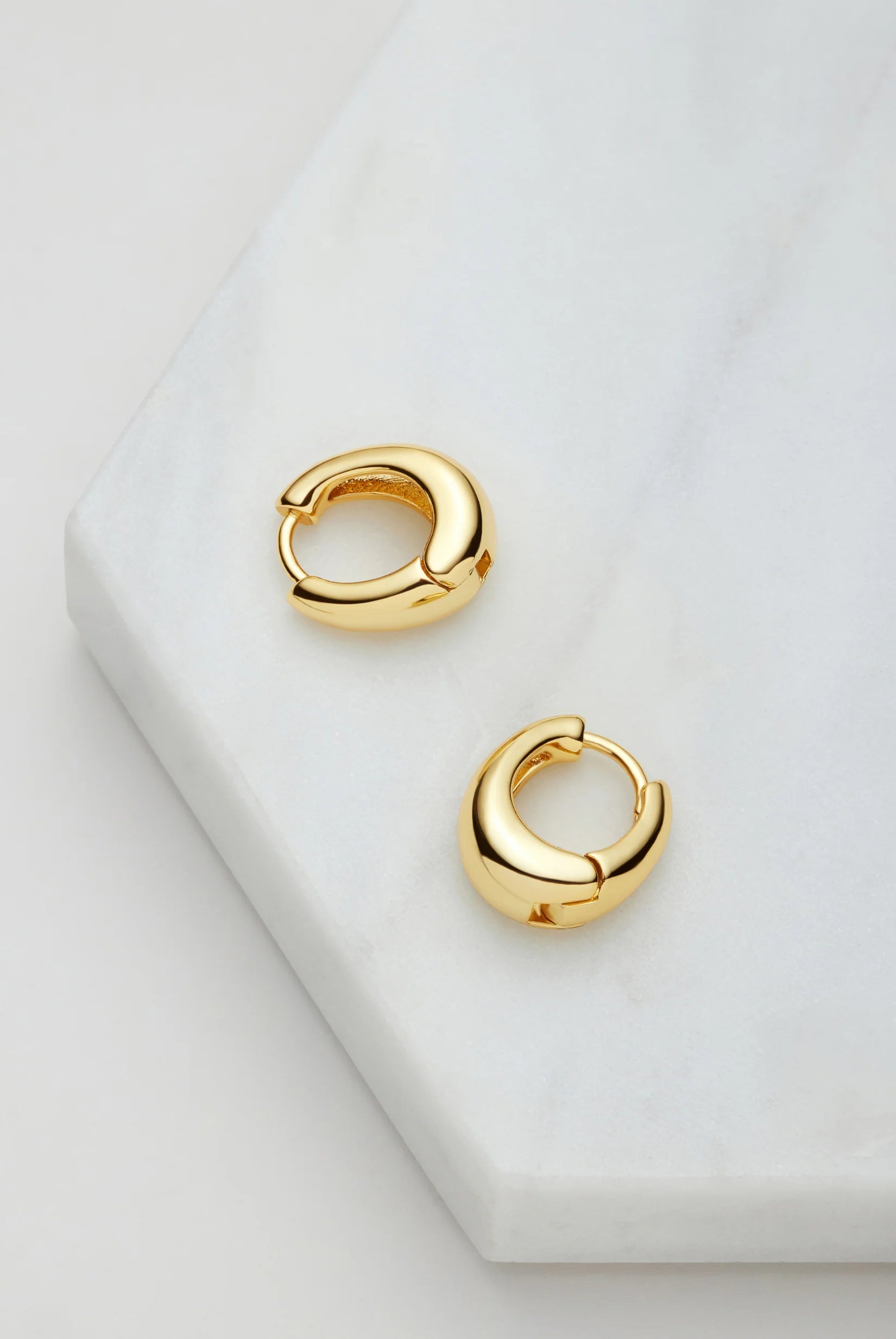 Zafino Steph Hoop Medium - Gold