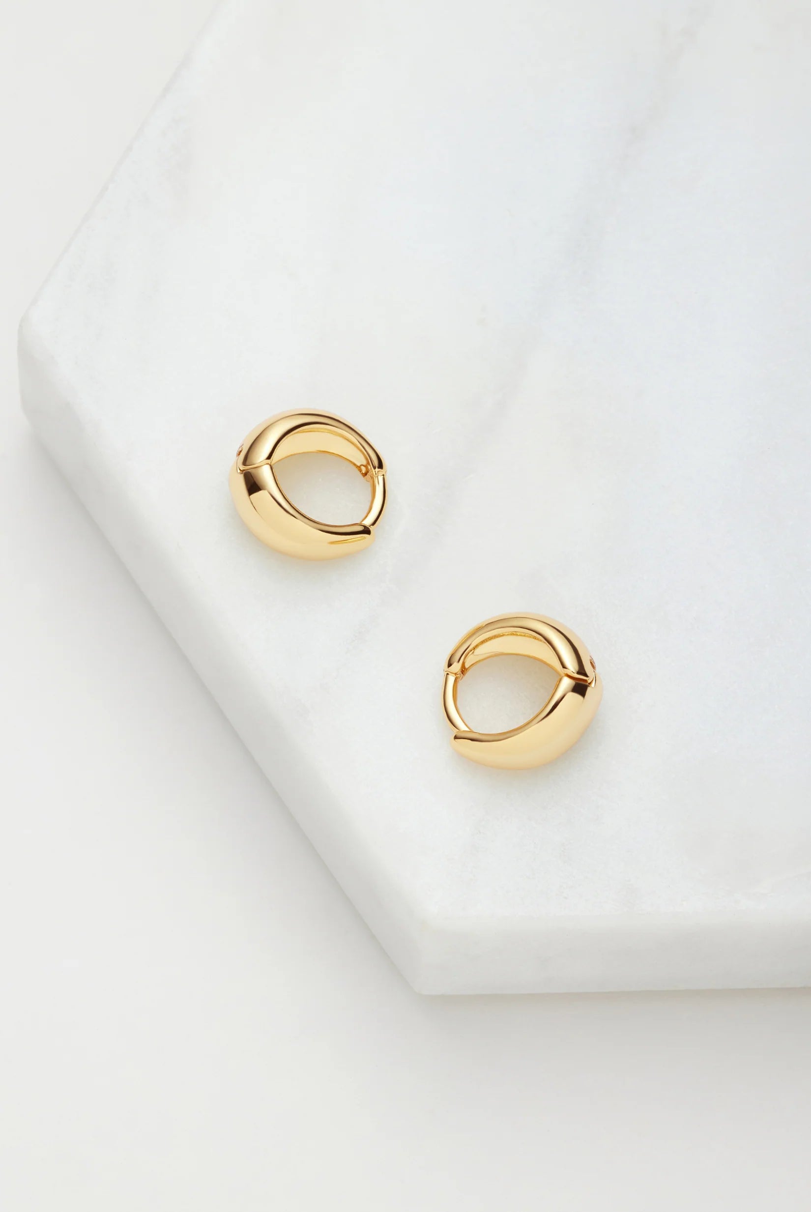 Zafino Steph Hoop Small - Gold