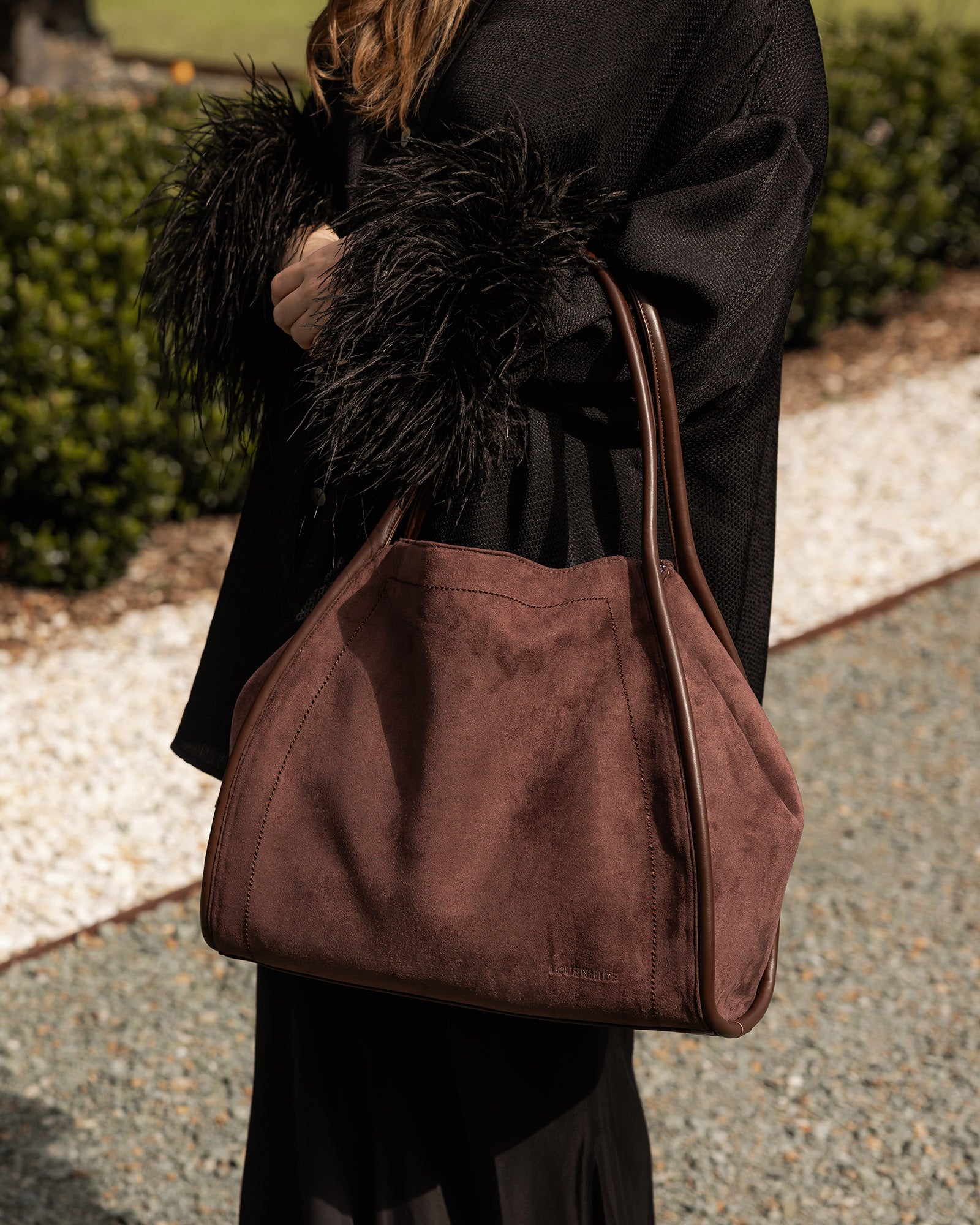 Louenhide Sutton Shoulder Bag - Chocolate