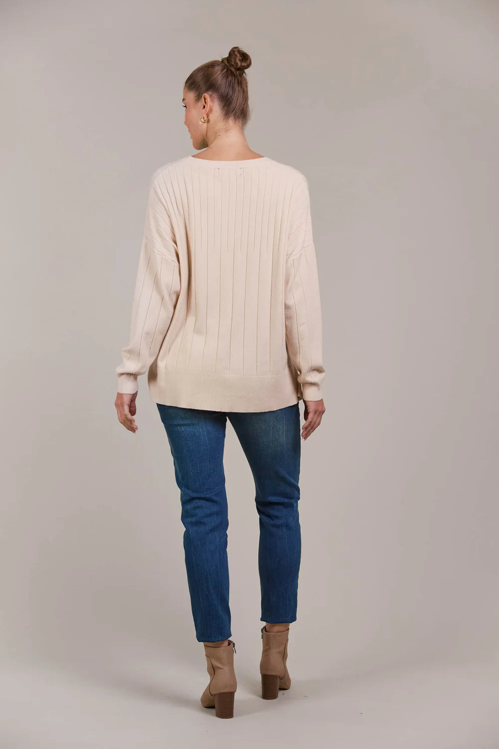 Collection of Eb and Ive Palmer Knit - Ecru in a gallery layout