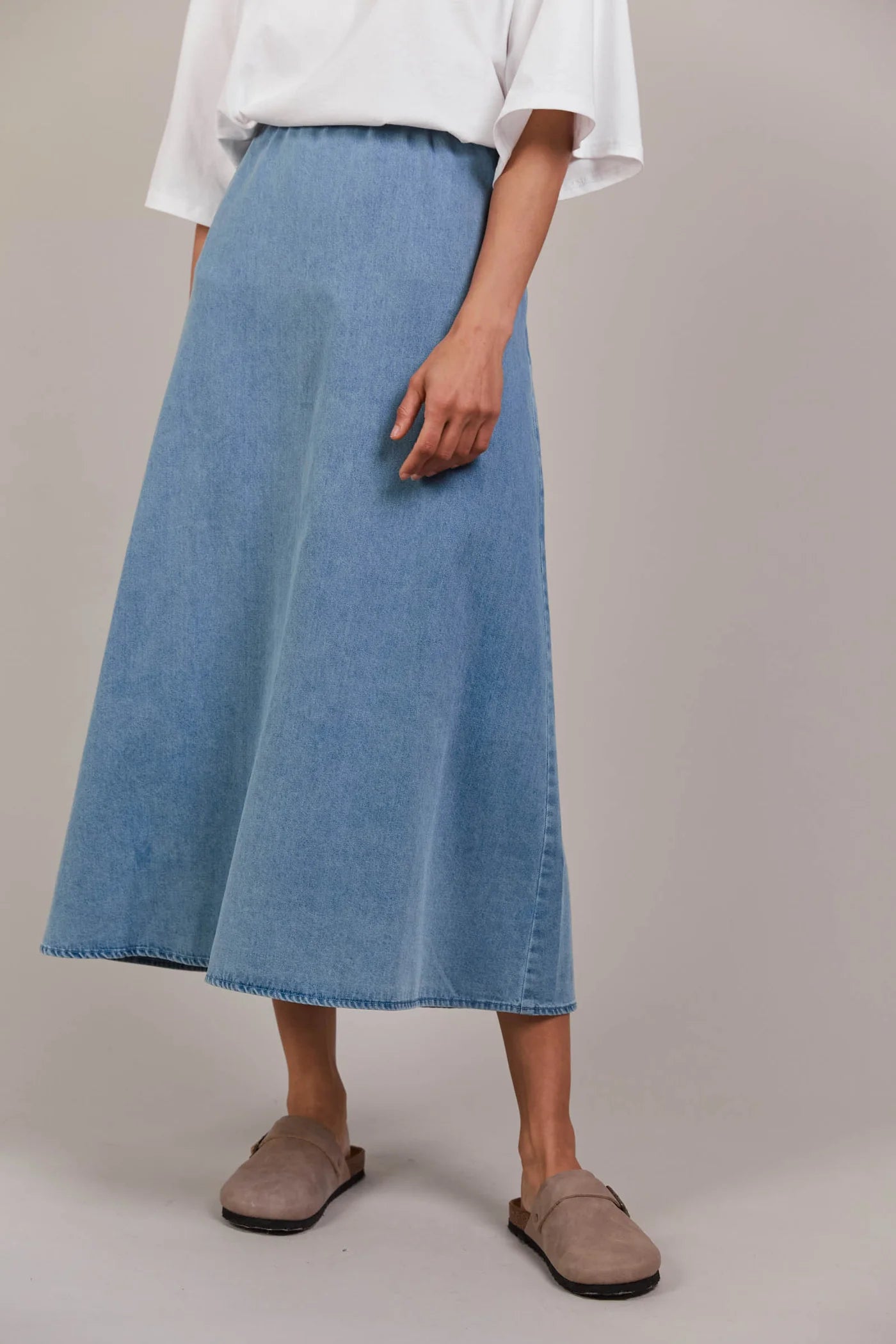 Collection of Eb and Ive Pepi Denim Midi Skirt - Denim in a gallery layout