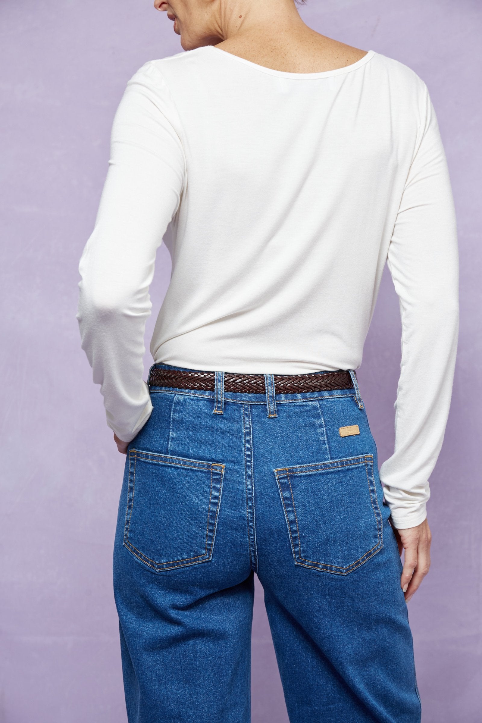 Collection of 4501205F in a gallery layout