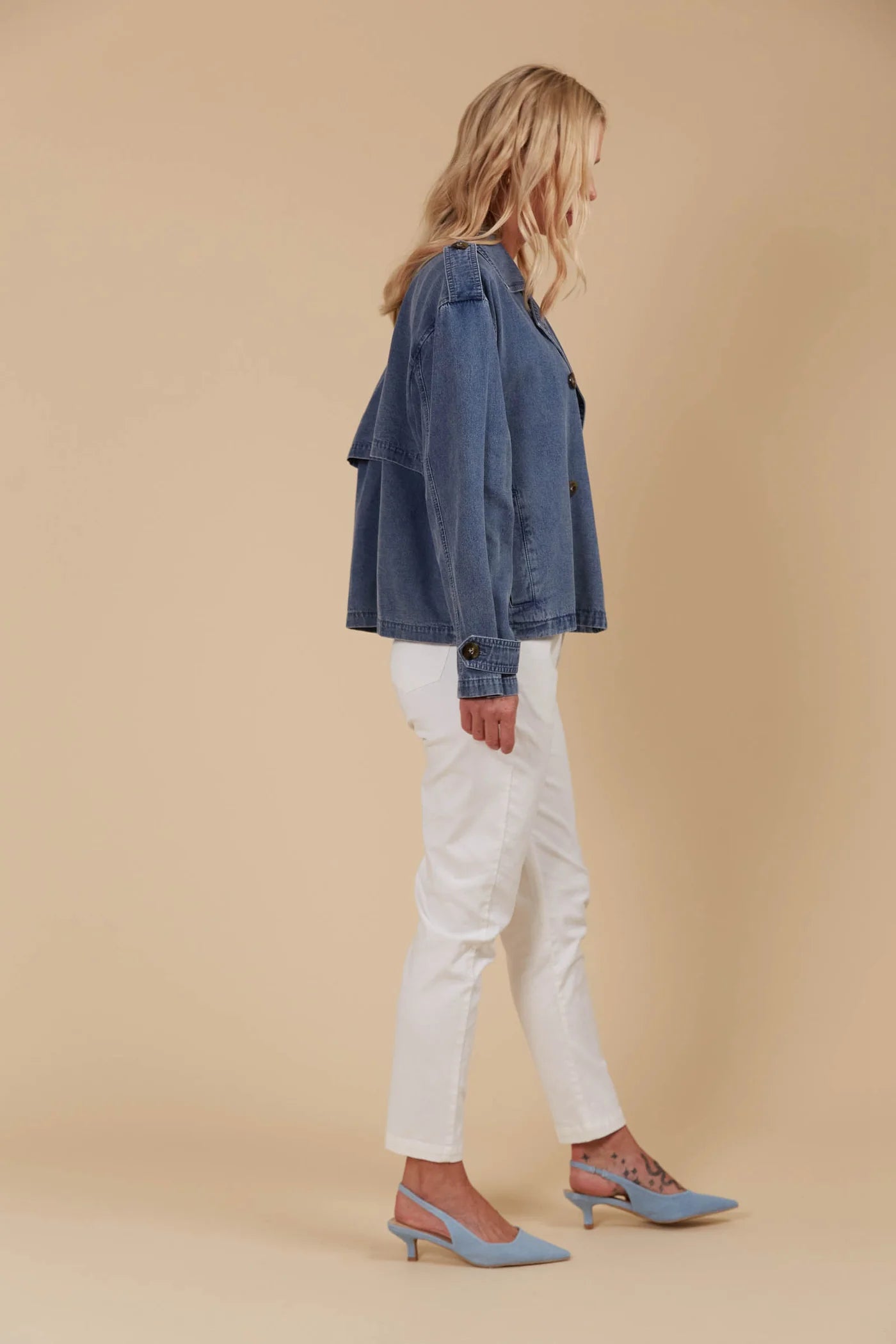 Image of Isle of Mine Freya Crop Trench - Denim