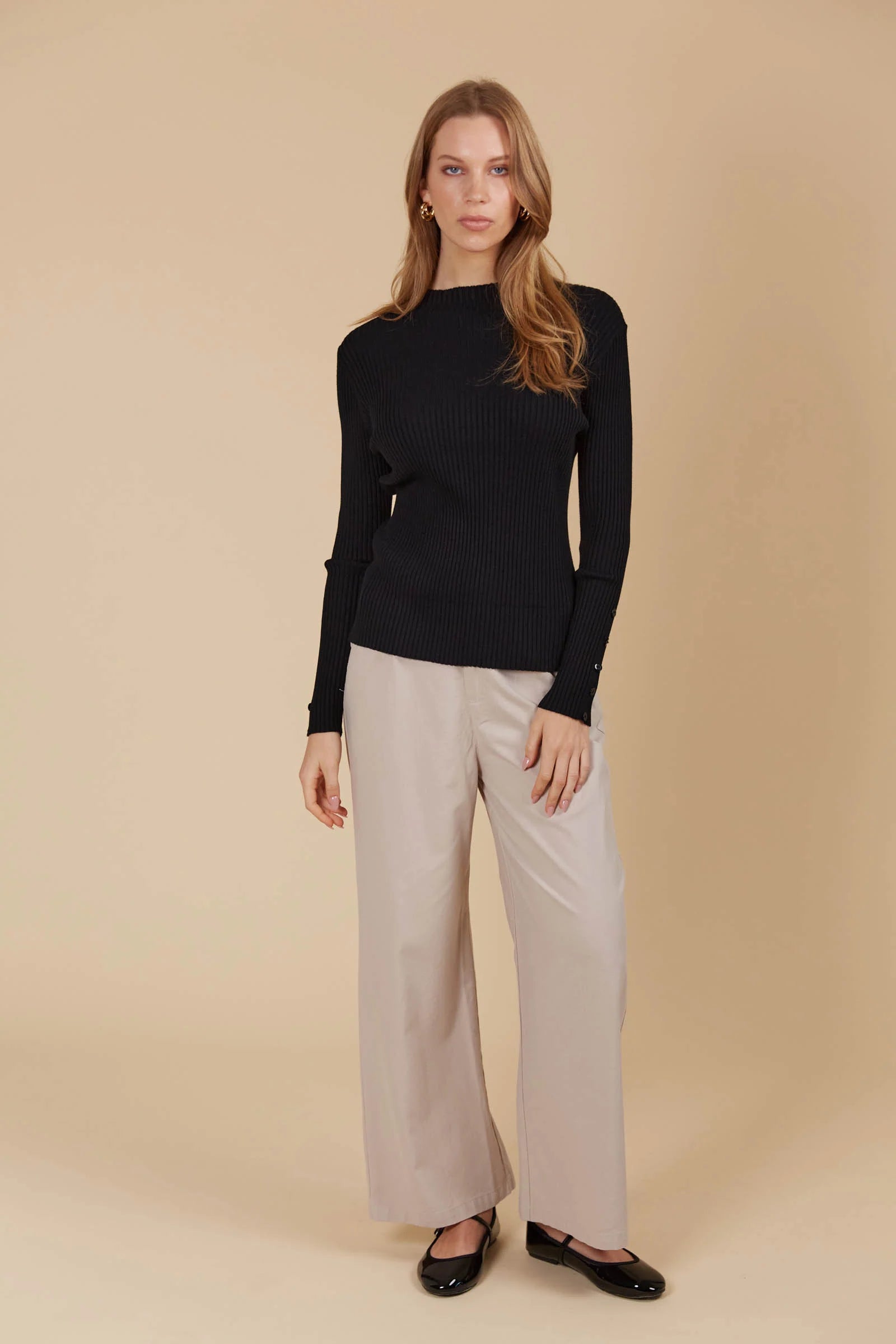 Collection of Isle of Mine Juno Knit Top - Onyx in a gallery layout