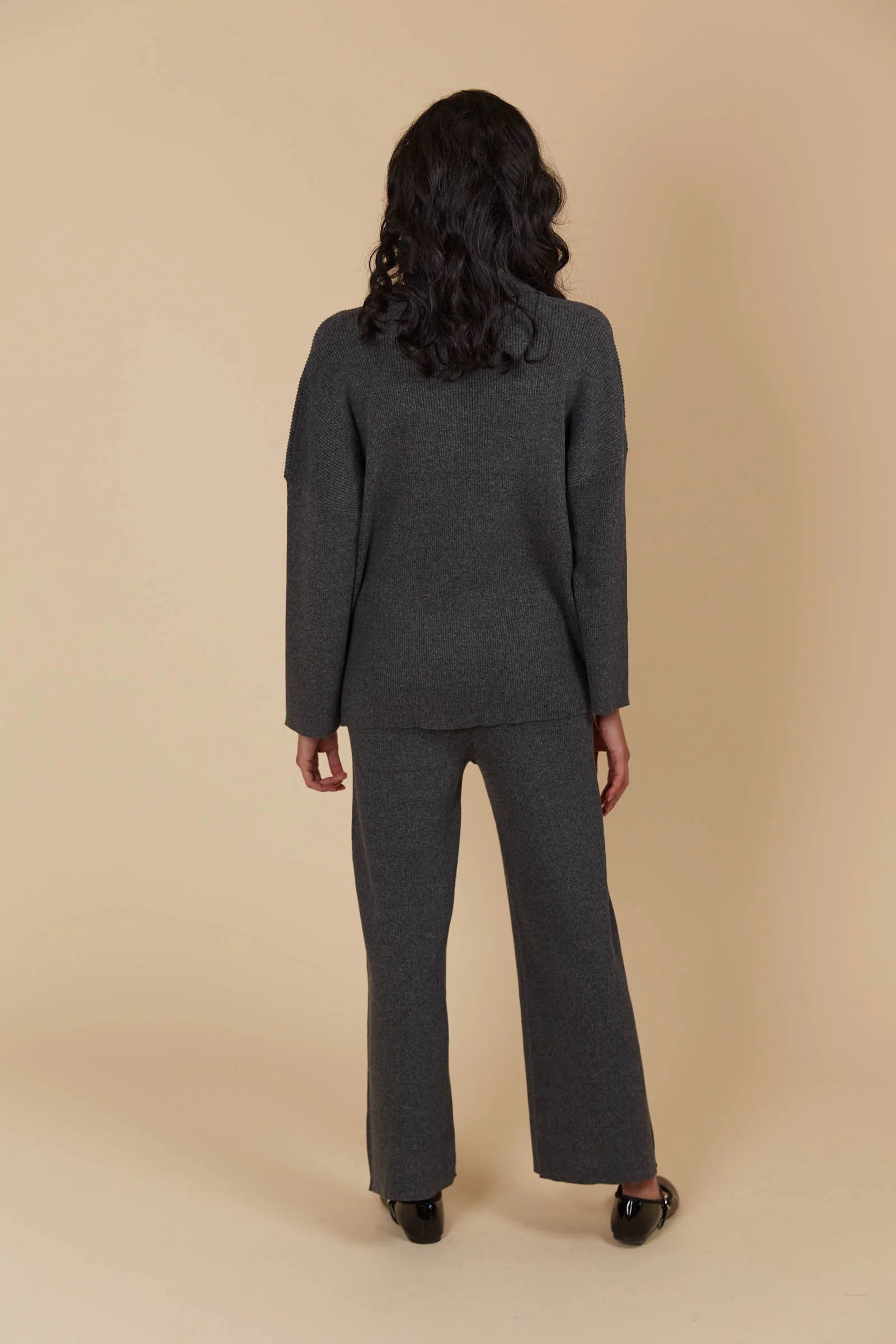 Collection of Isle of Mine Tala Knit Shirt - Ash in a gallery layout