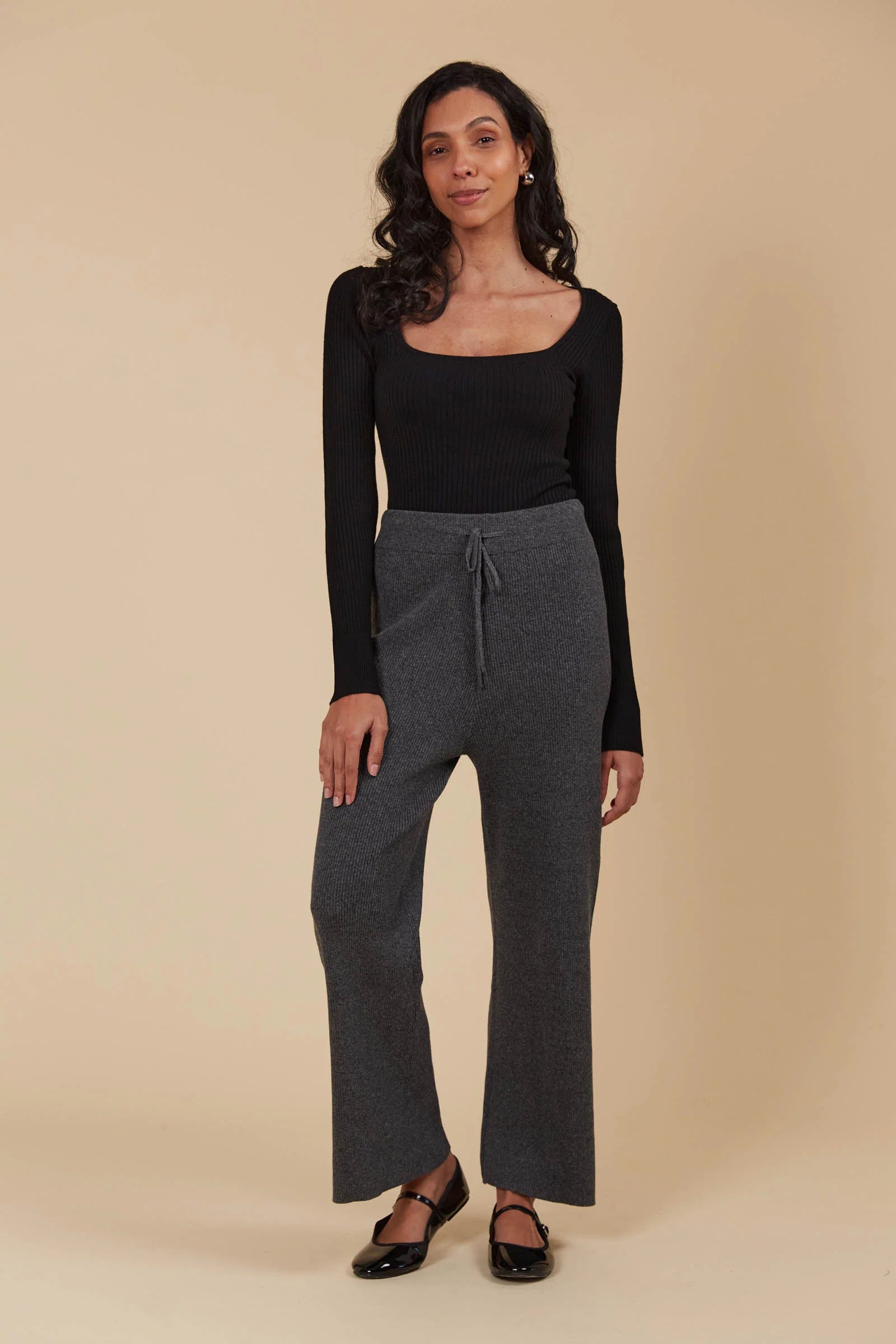 Collection of Isle of Mine Tala Knit Pant - Ash in a gallery layout