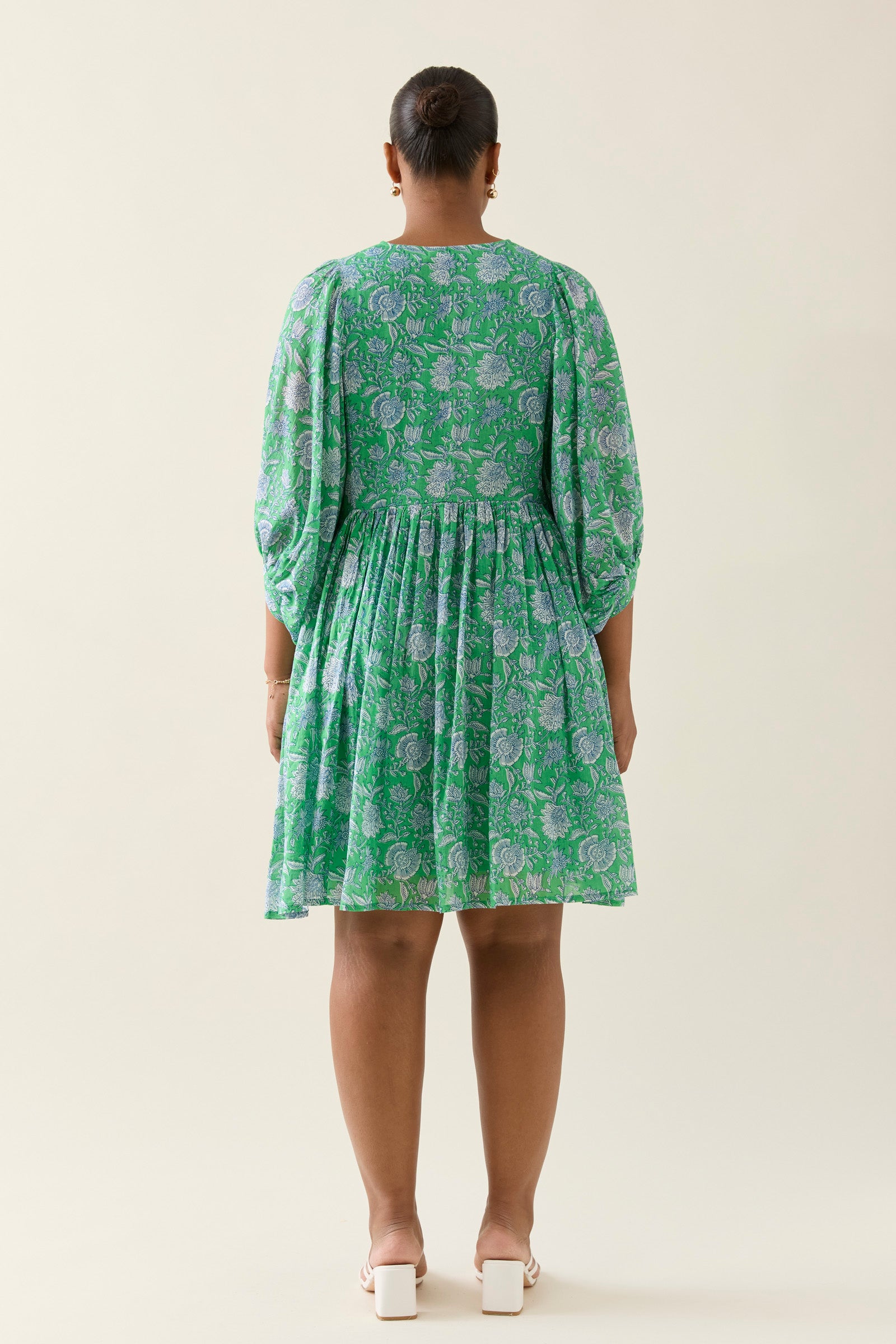 Collection of Isle Of Mine Wilma Dress - Green in a gallery layout
