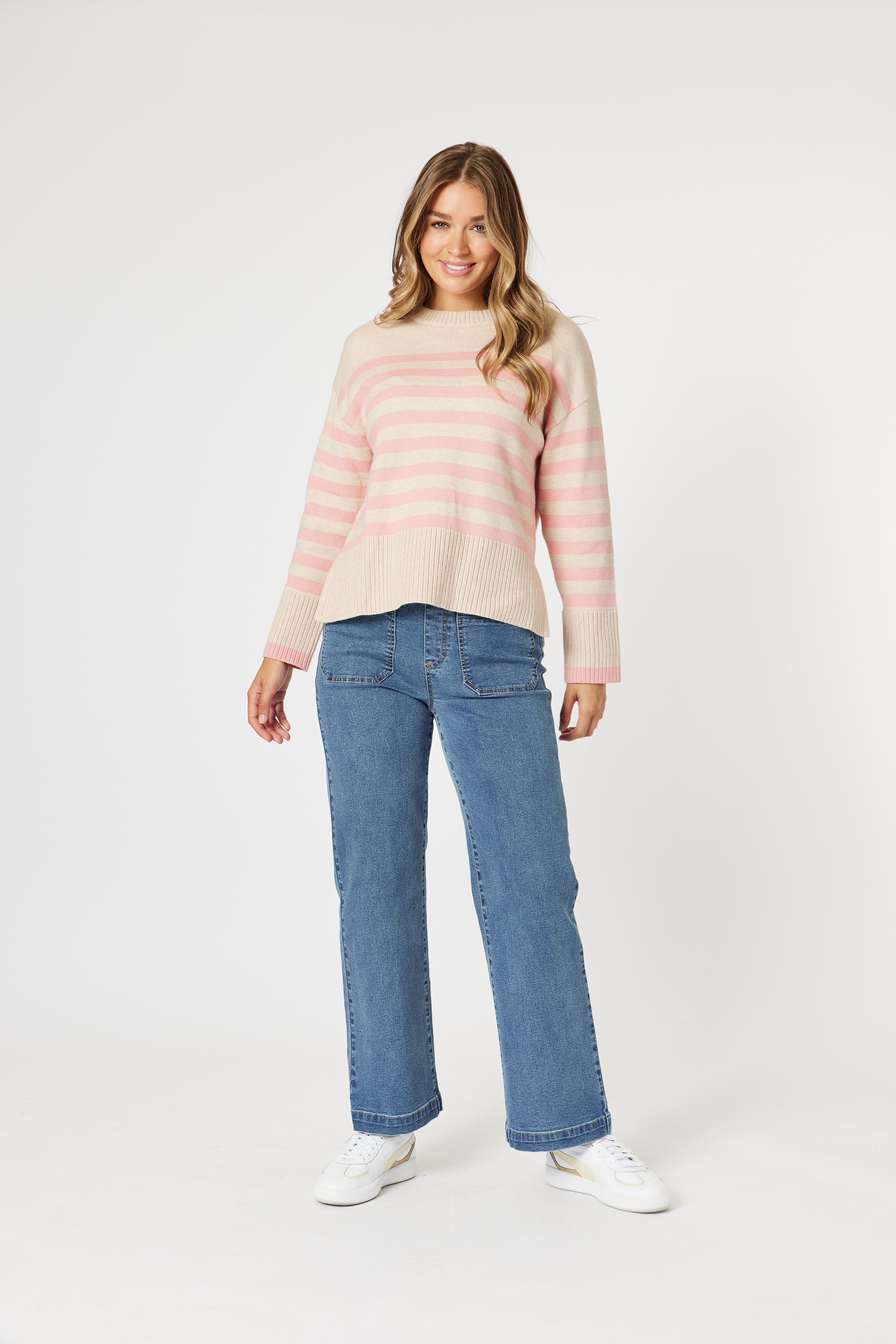 Collection of Threadz Carpenter Stretch Leg Jean - Washed Demin in a gallery layout