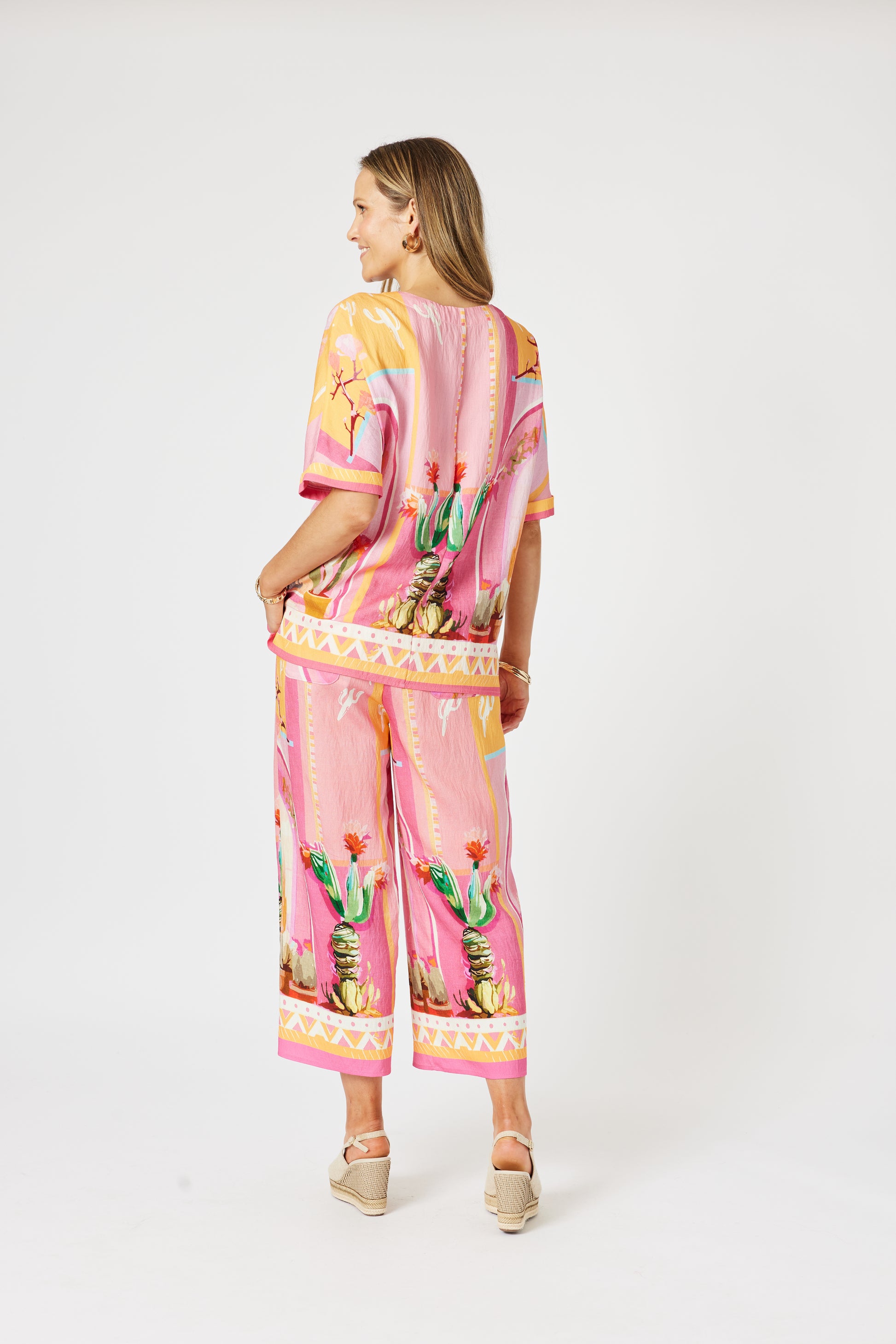 Clarity Tulum Shell Top - Pink/ Multi