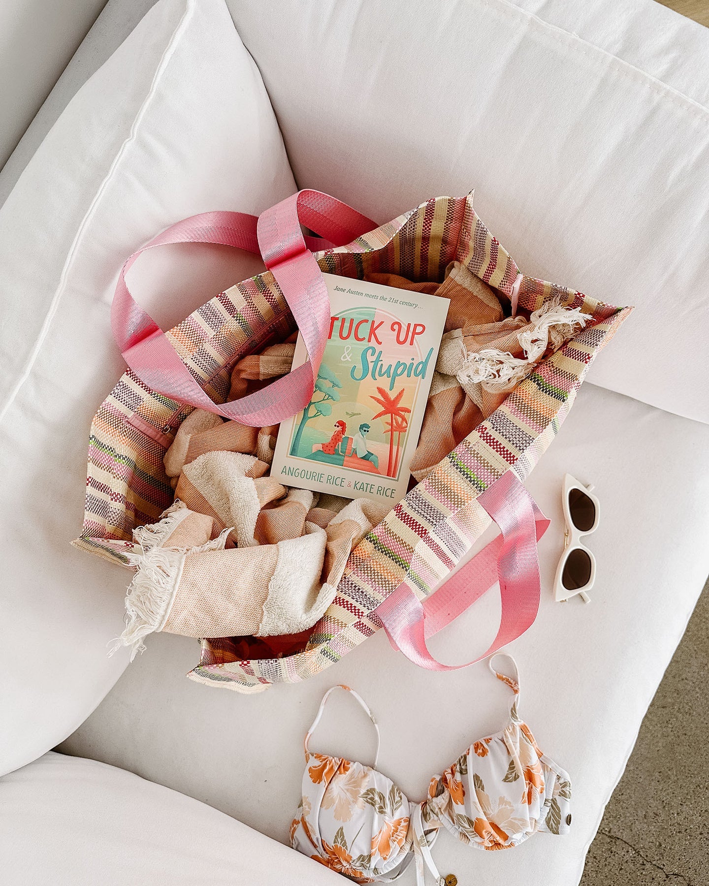 Collection of Louenhide Simpson Tote - Rose in a gallery layout