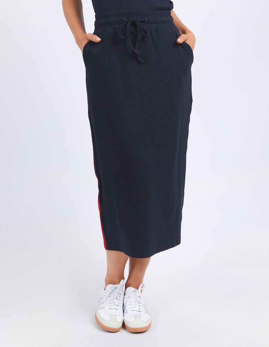Collection of Foxwood Stabilize Skirt - Navy in a gallery layout
