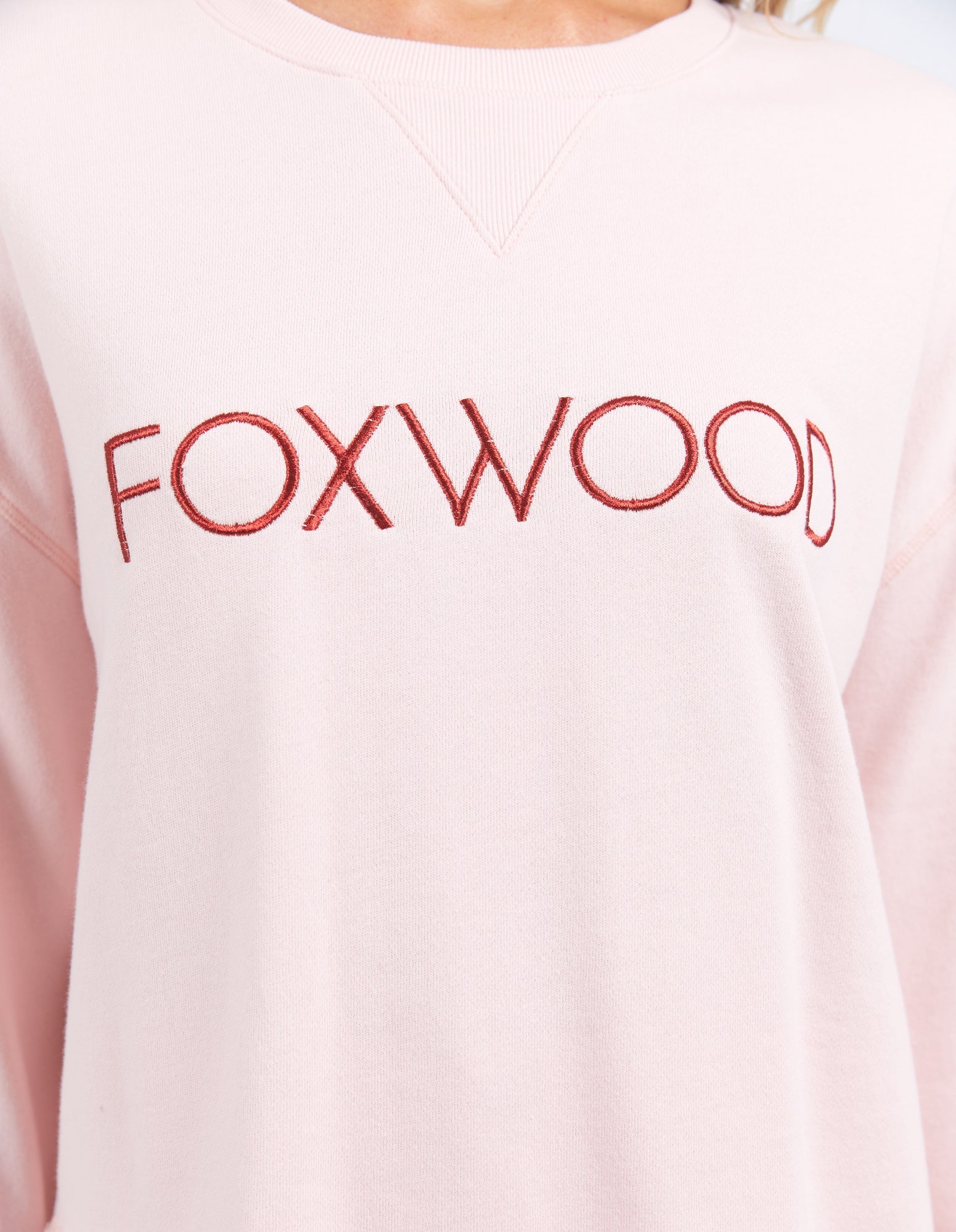 Collection of Foxwood Simplified Metallic Crew - Pale Pink in a gallery layout