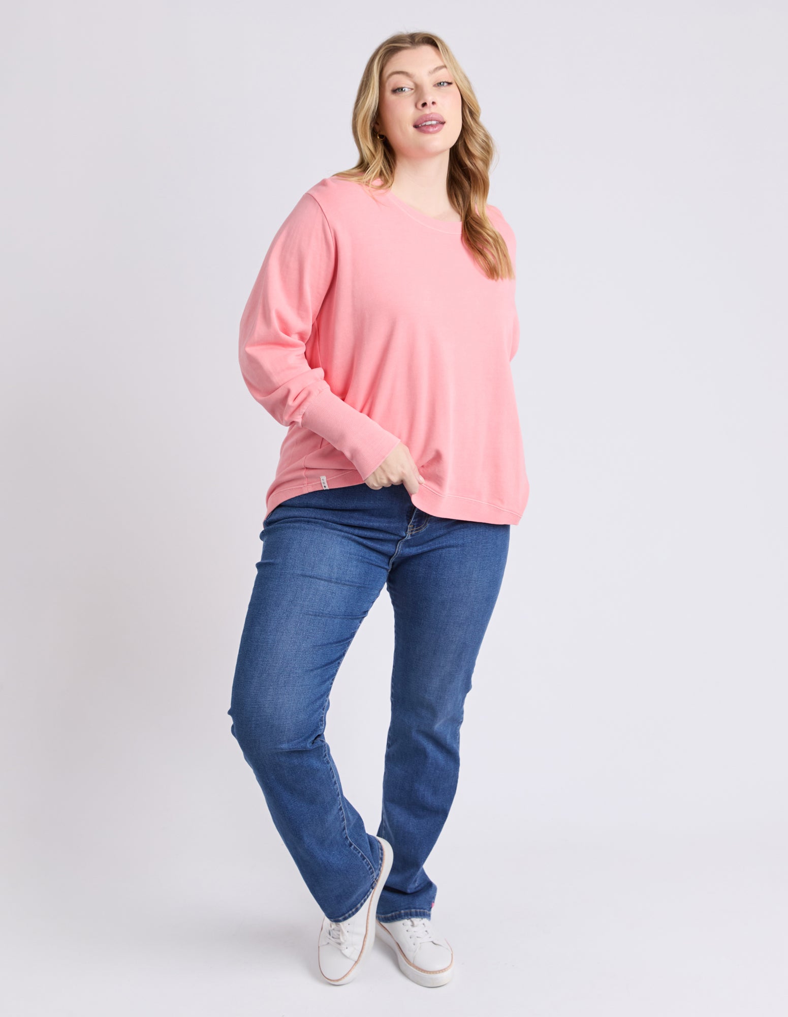 Image of Elm Divine Crew - Charm Pink