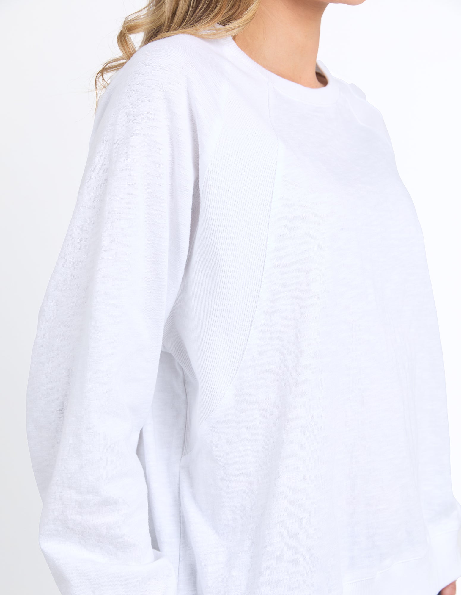 Elm Kinsley L/S Sweat - White