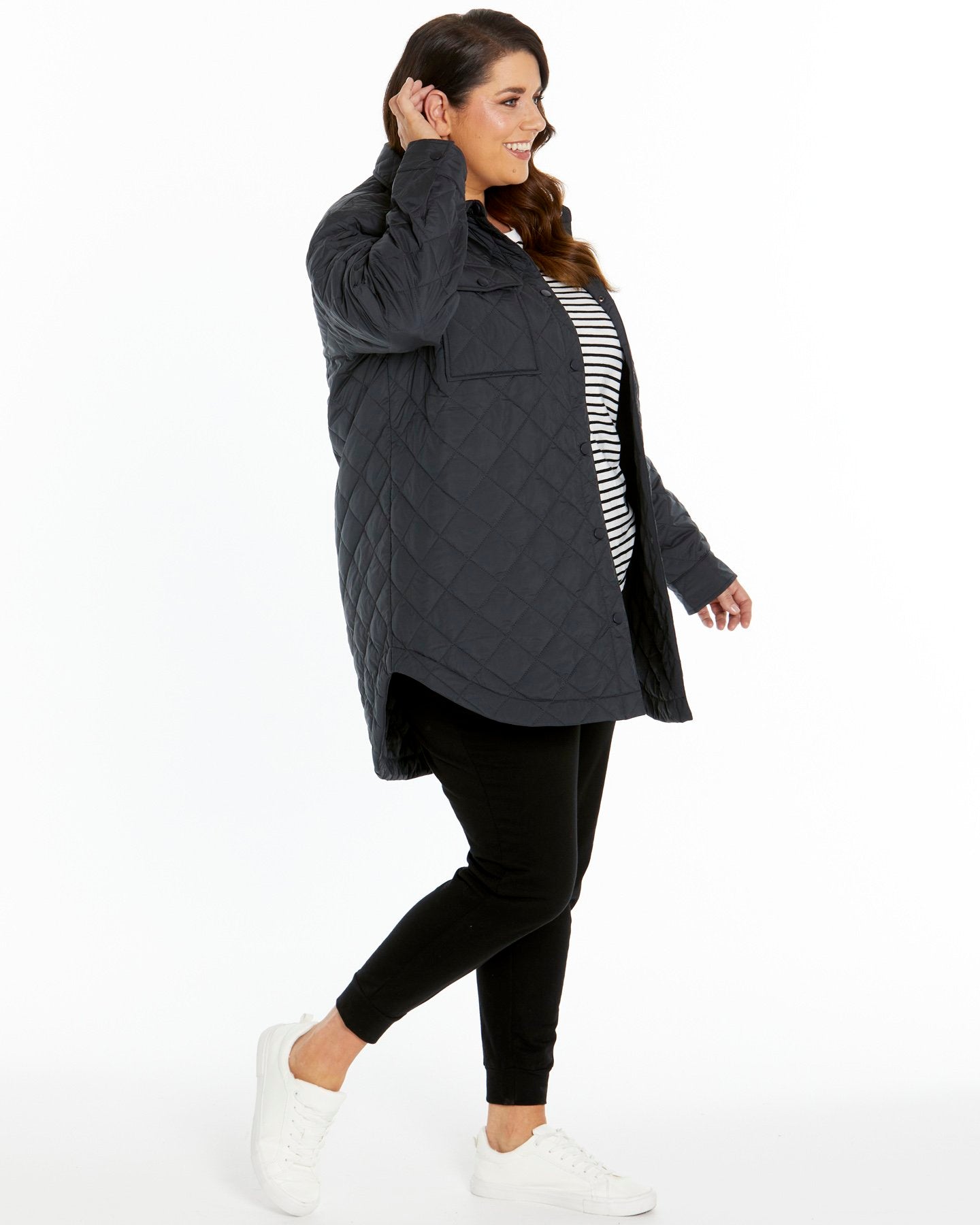 BB6027_PASADENA-QUILTED-SHACKET_BLACK_3