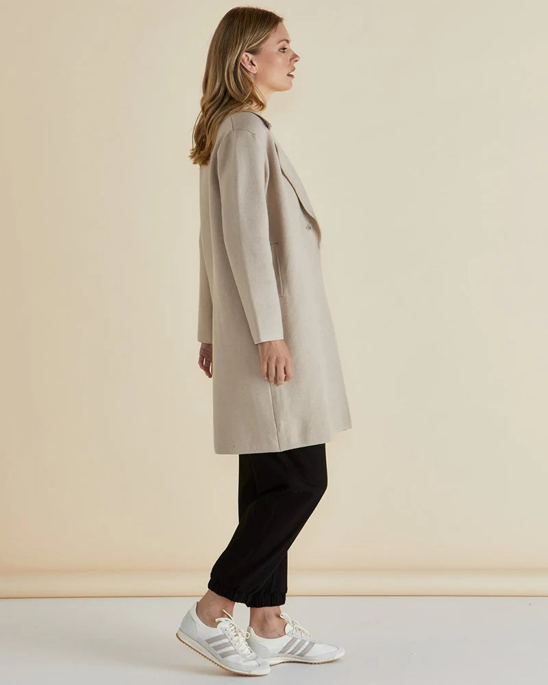 Collection of Betty Basic Cosette Coatigan - Oat in a gallery layout