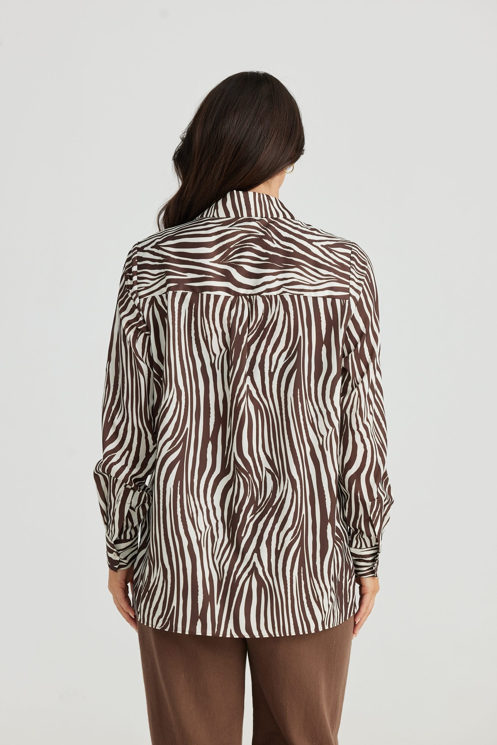 Collection of BT24012-2_Enya Shirt_Zigby_5 in a gallery layout