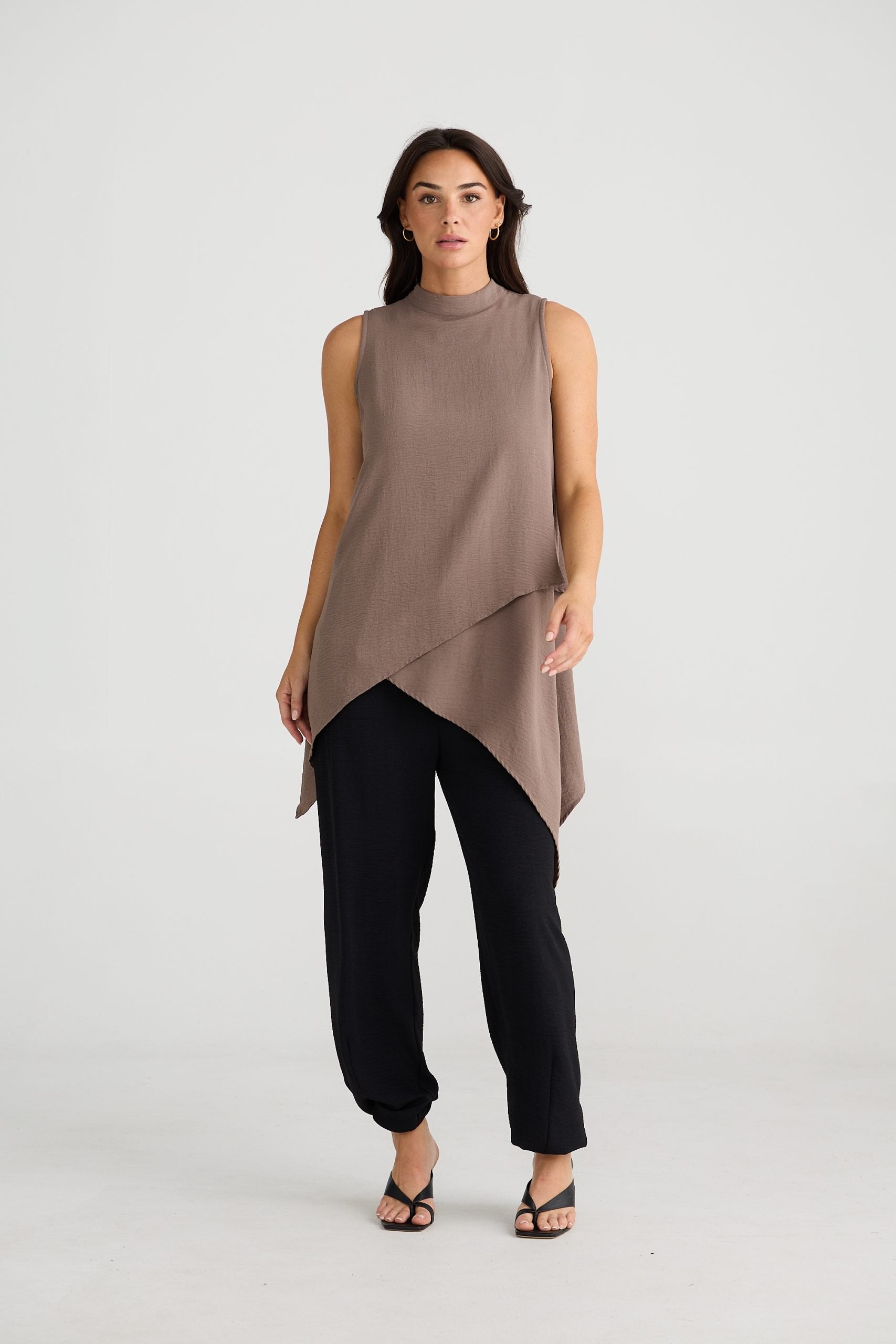 BT24466-2_Fossick Asymmetric Top_Bark_3