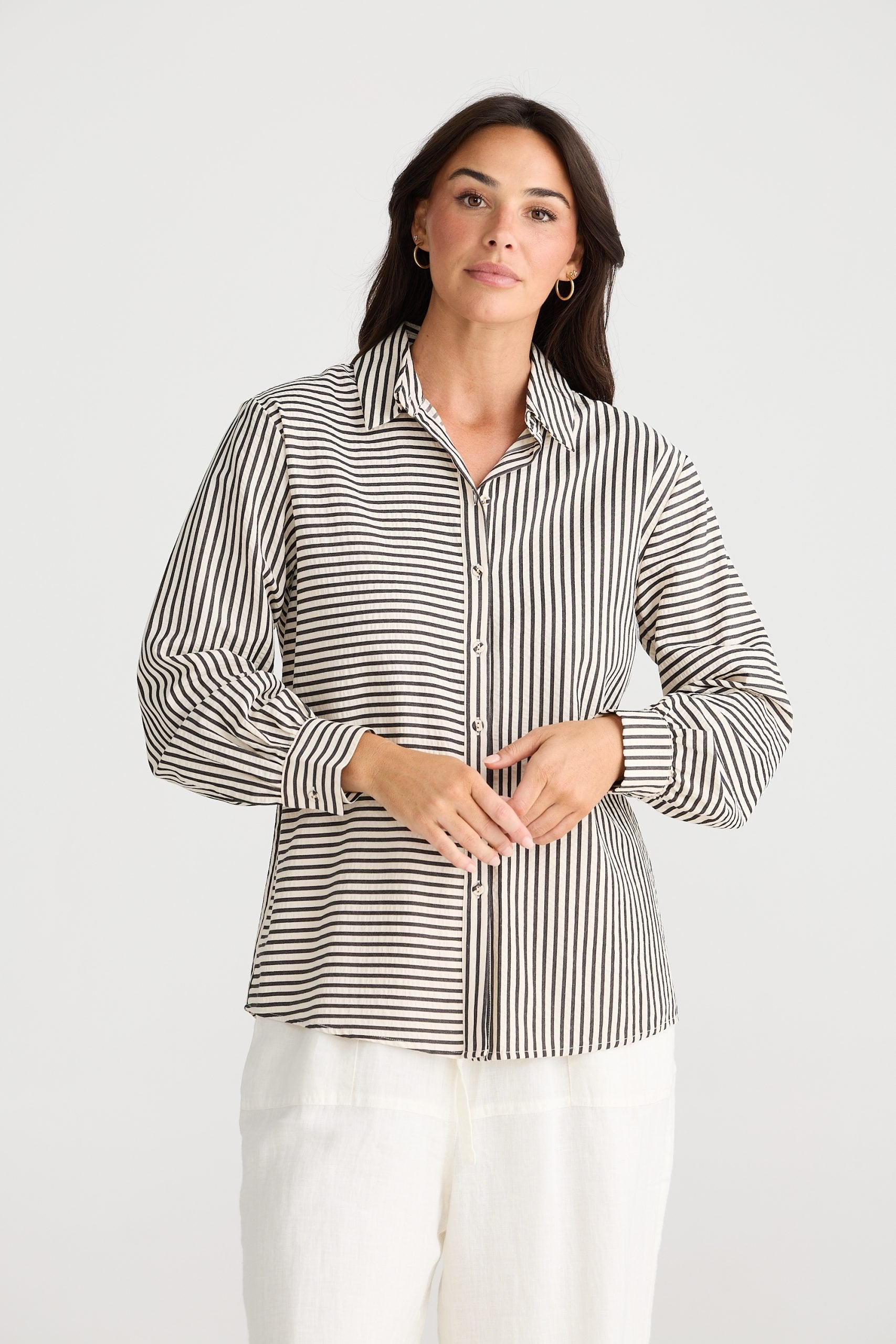 BT24473-1_Audrey Shirt_White W Black Stripe_2