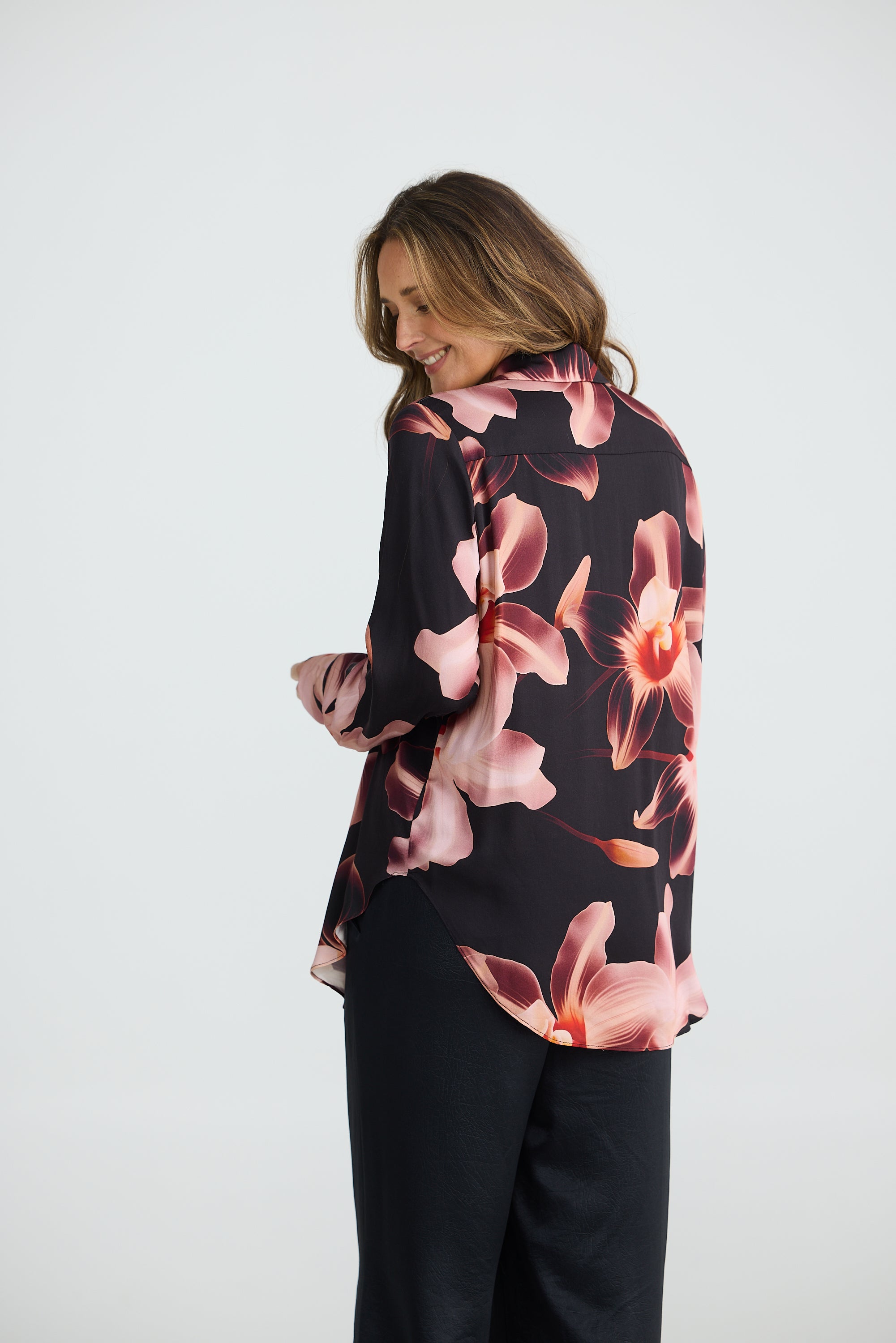 Collection of Brave and True Astrid Shirt - Night Orchid in a gallery layout