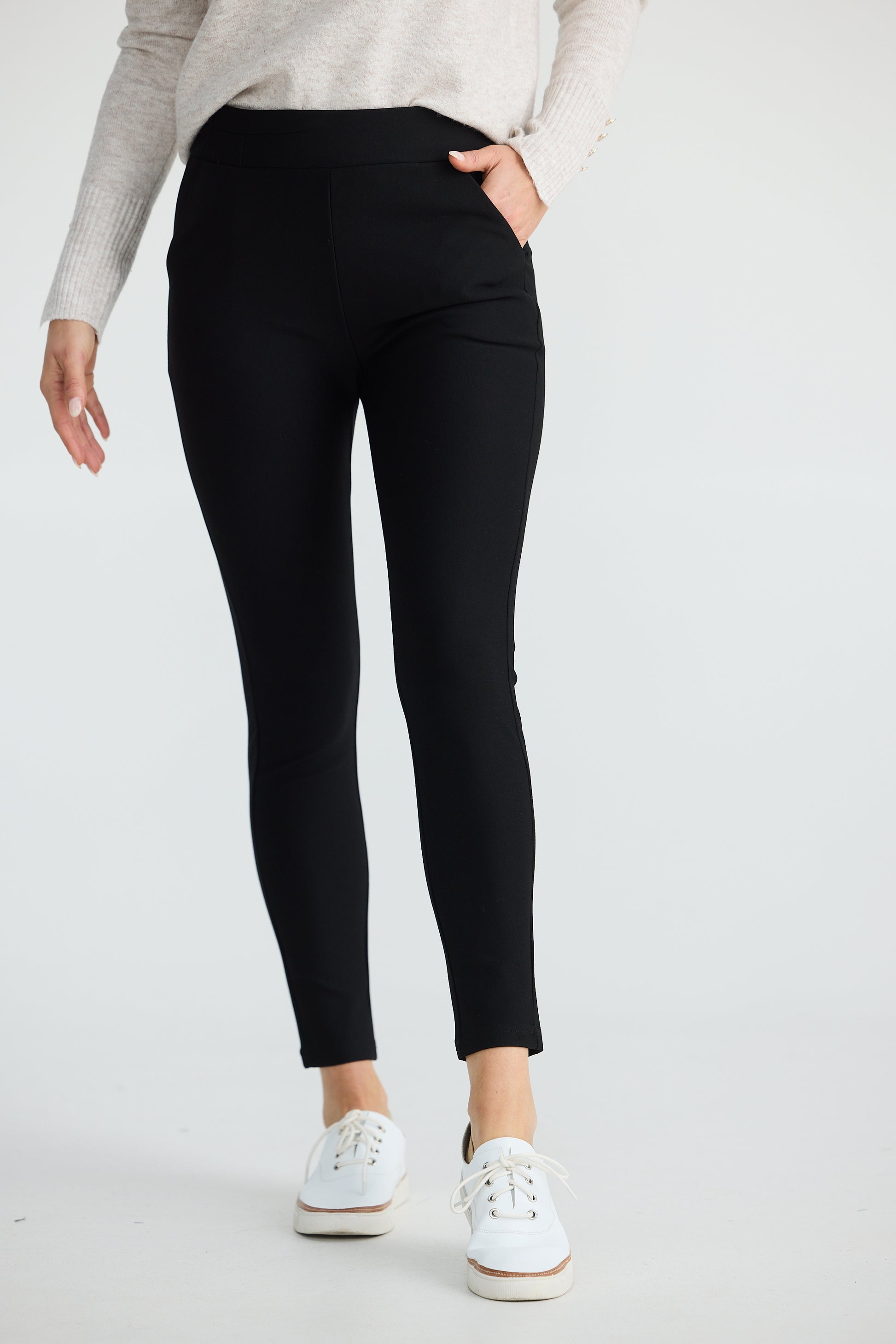 Brave and True Pilot Pant - Black