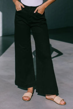 Collection of Country Denim Stretch Baggy Jean - Black in a gallery layout