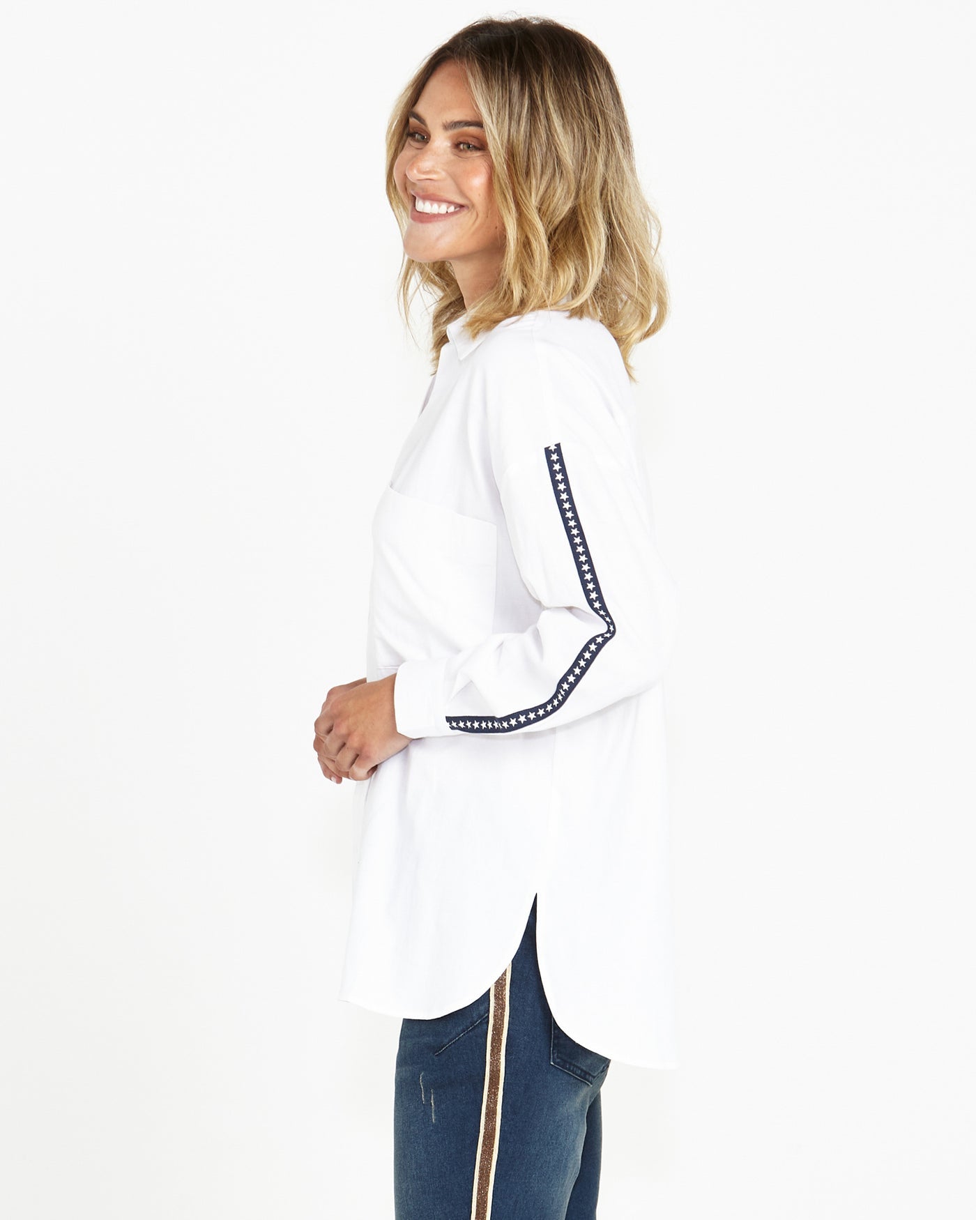 Collection of EComm_1010223_0377_HRjpg in a gallery layout