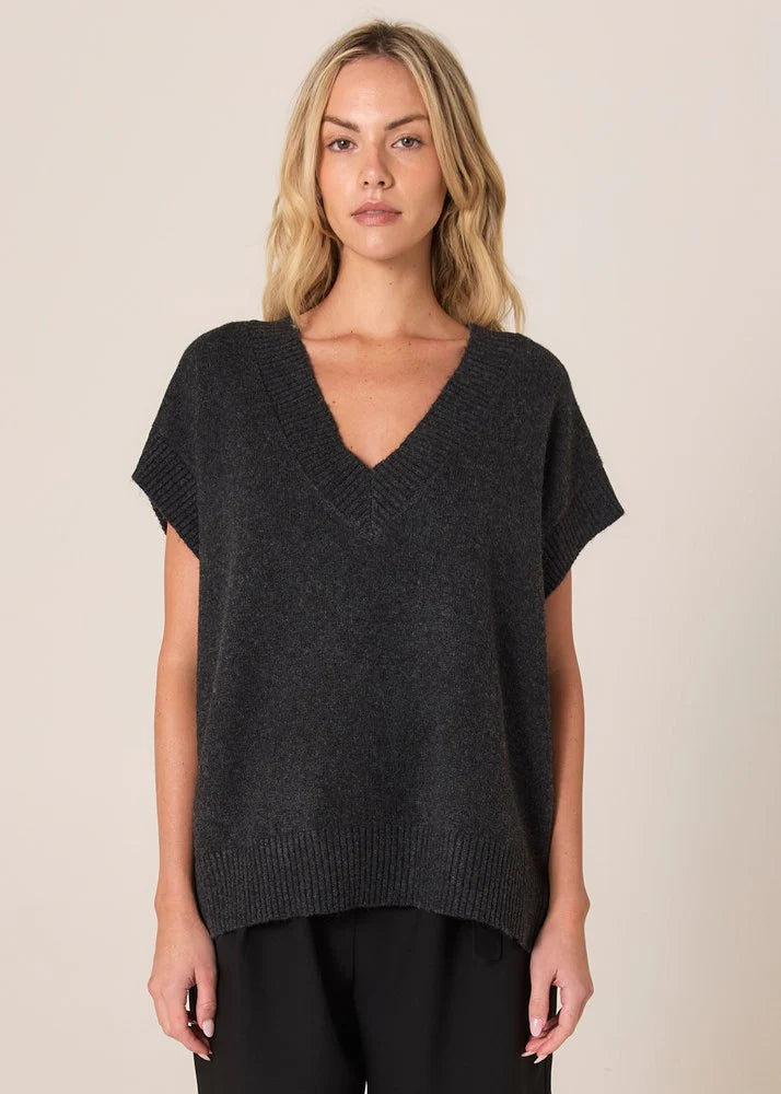 Fate and Becker Rae V-Neck Vest - Black Marle