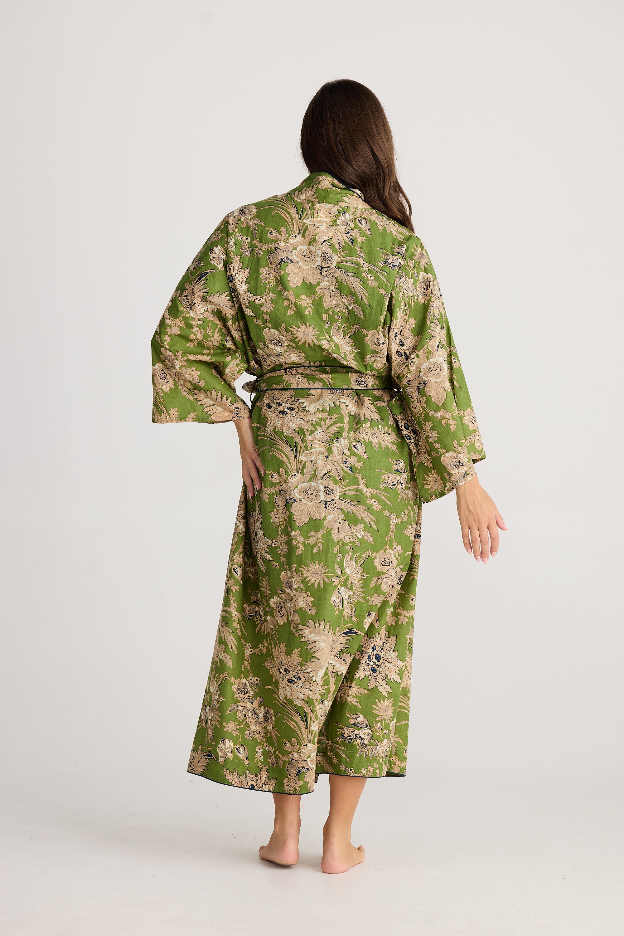 Collection of Holiday Life Namaste Robe - Haveli Print in a gallery layout
