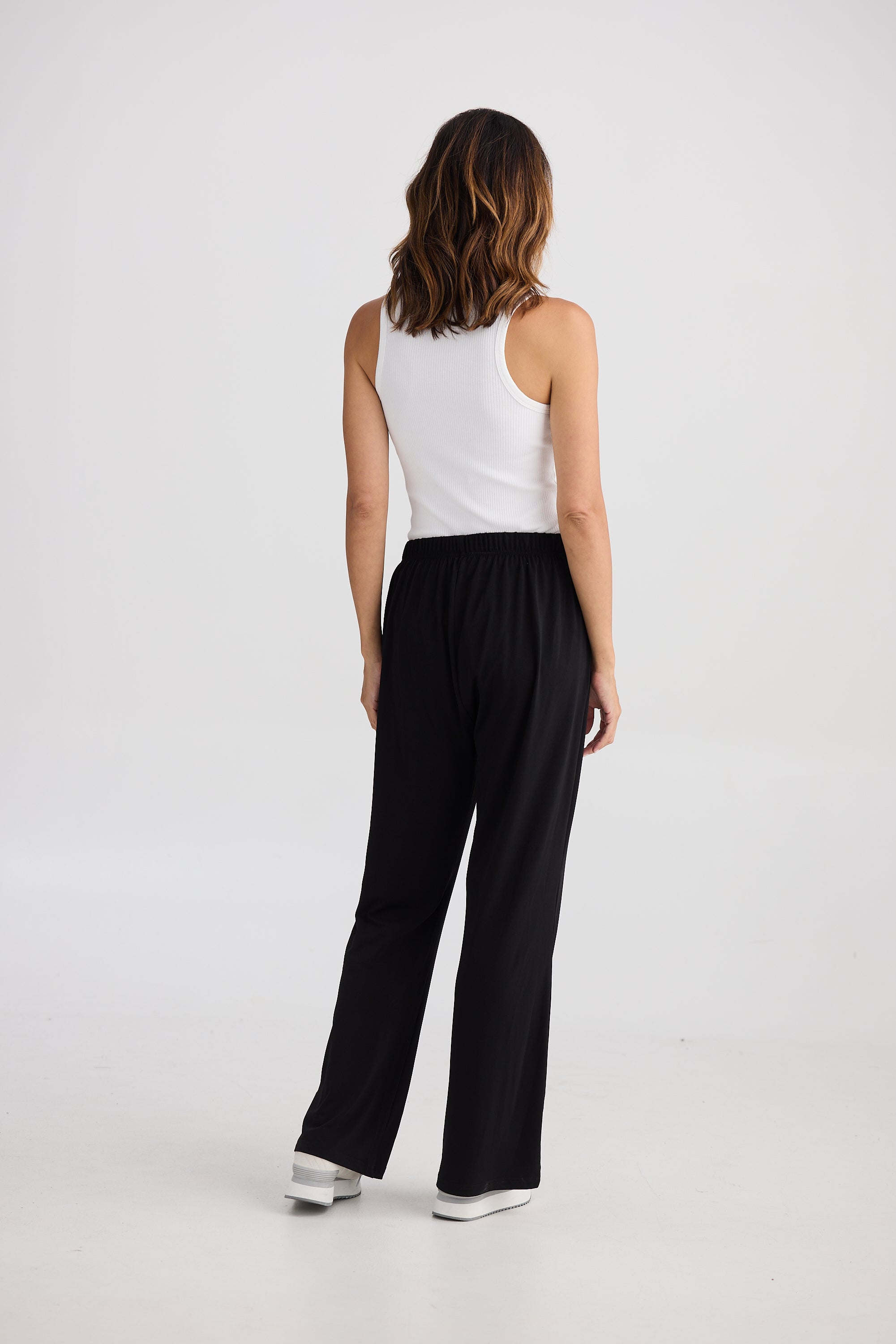 Collection of Homelove Kinetic Pant - Black in a gallery layout