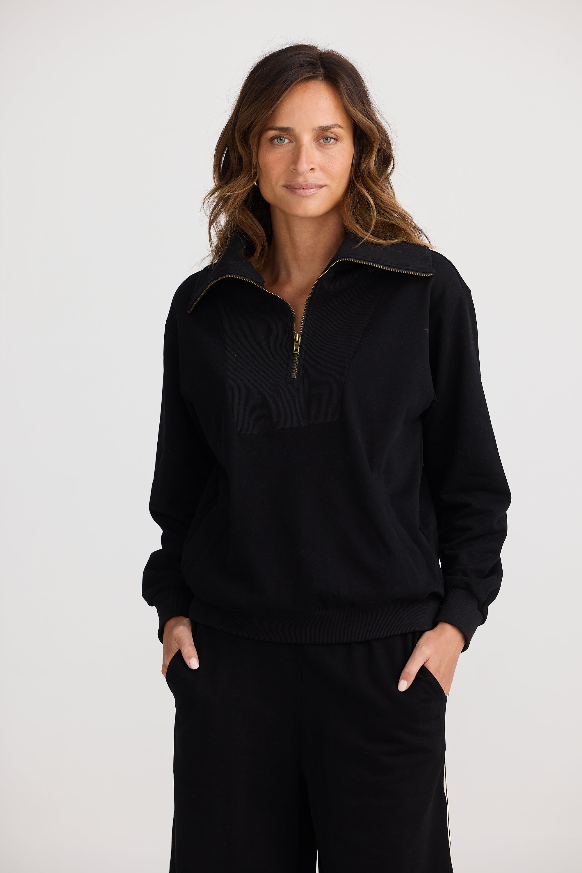 Collection of Homelove Serenity Jumper - Black in a gallery layout