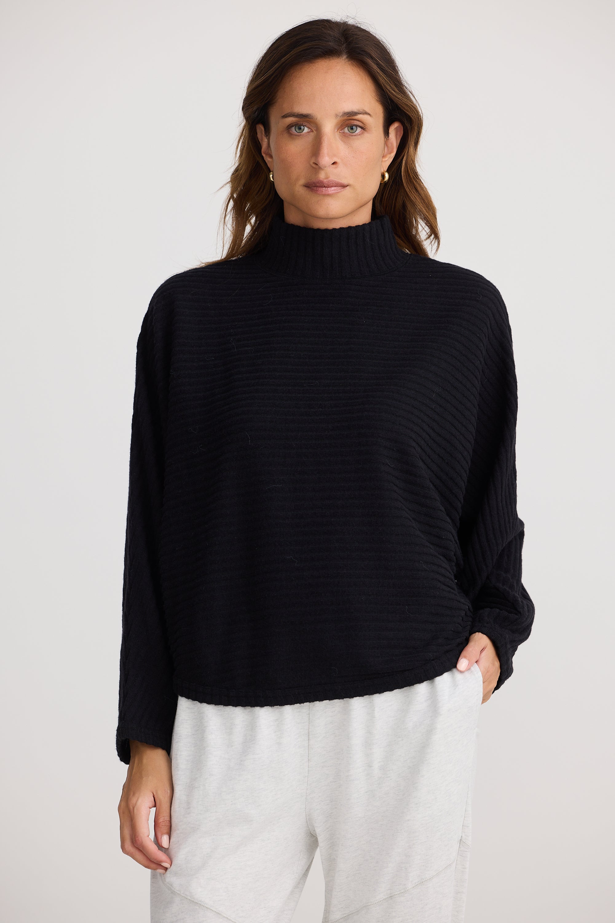 Collection of Homelove Weekender Top- Black in a gallery layout