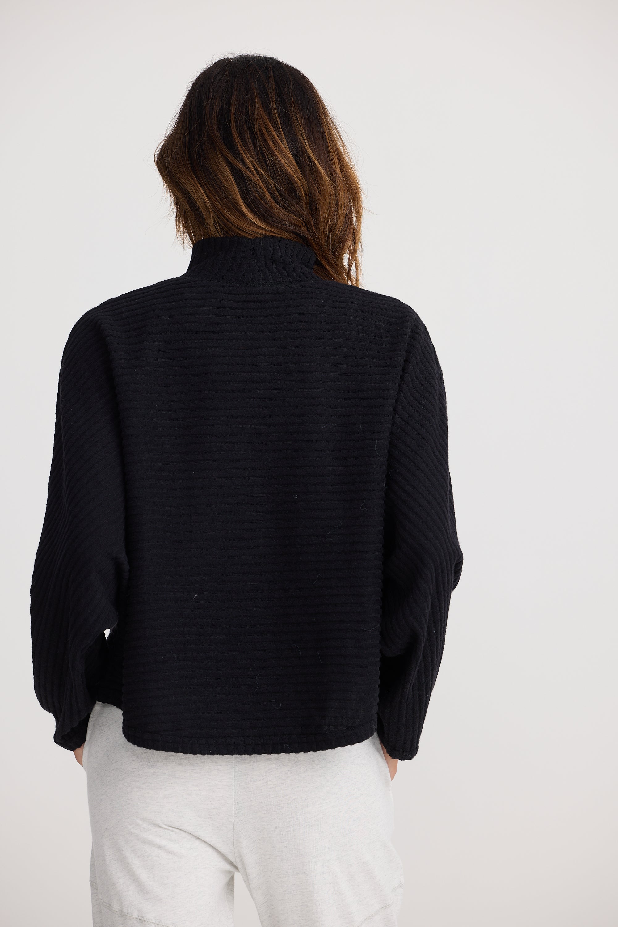 Collection of Homelove Weekender Top- Black in a gallery layout