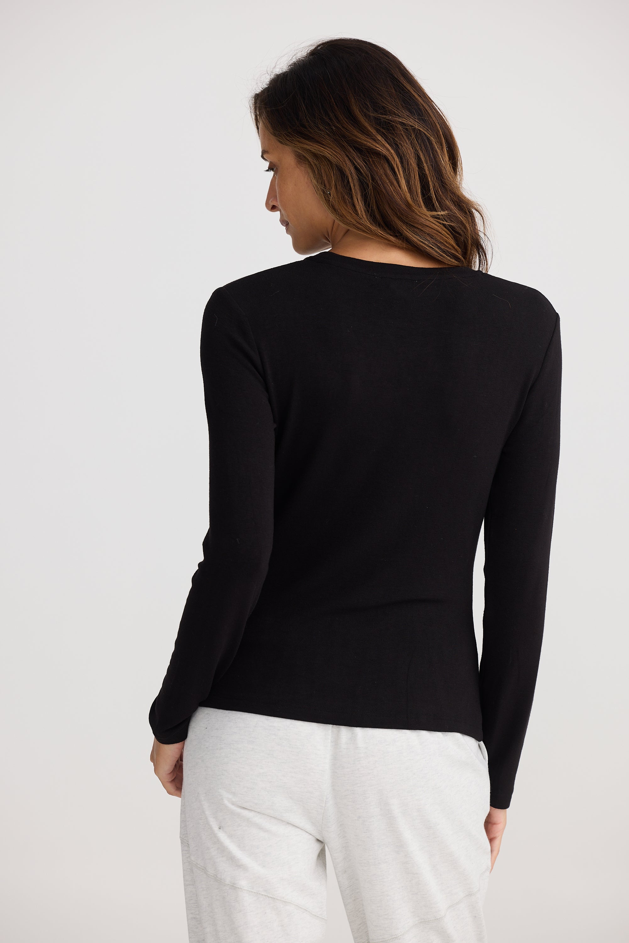 Collection of Homelove Stroll Top - Black in a gallery layout