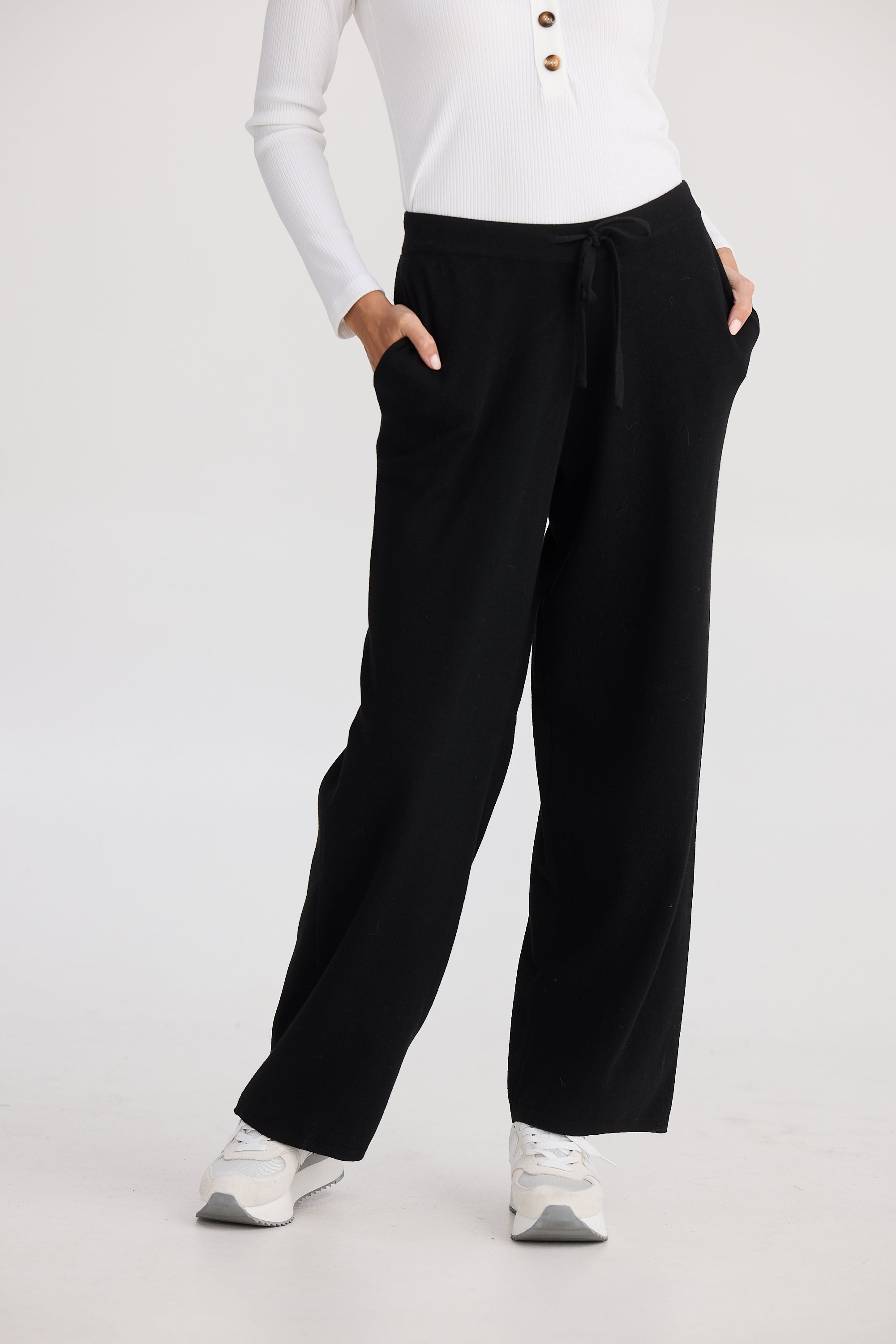 Collection of Homelove First Floor Pant - Black in a gallery layout