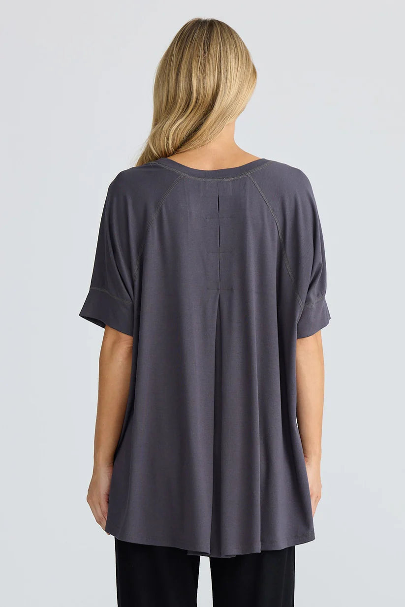 Homelove On the Move Tee - Charcoal