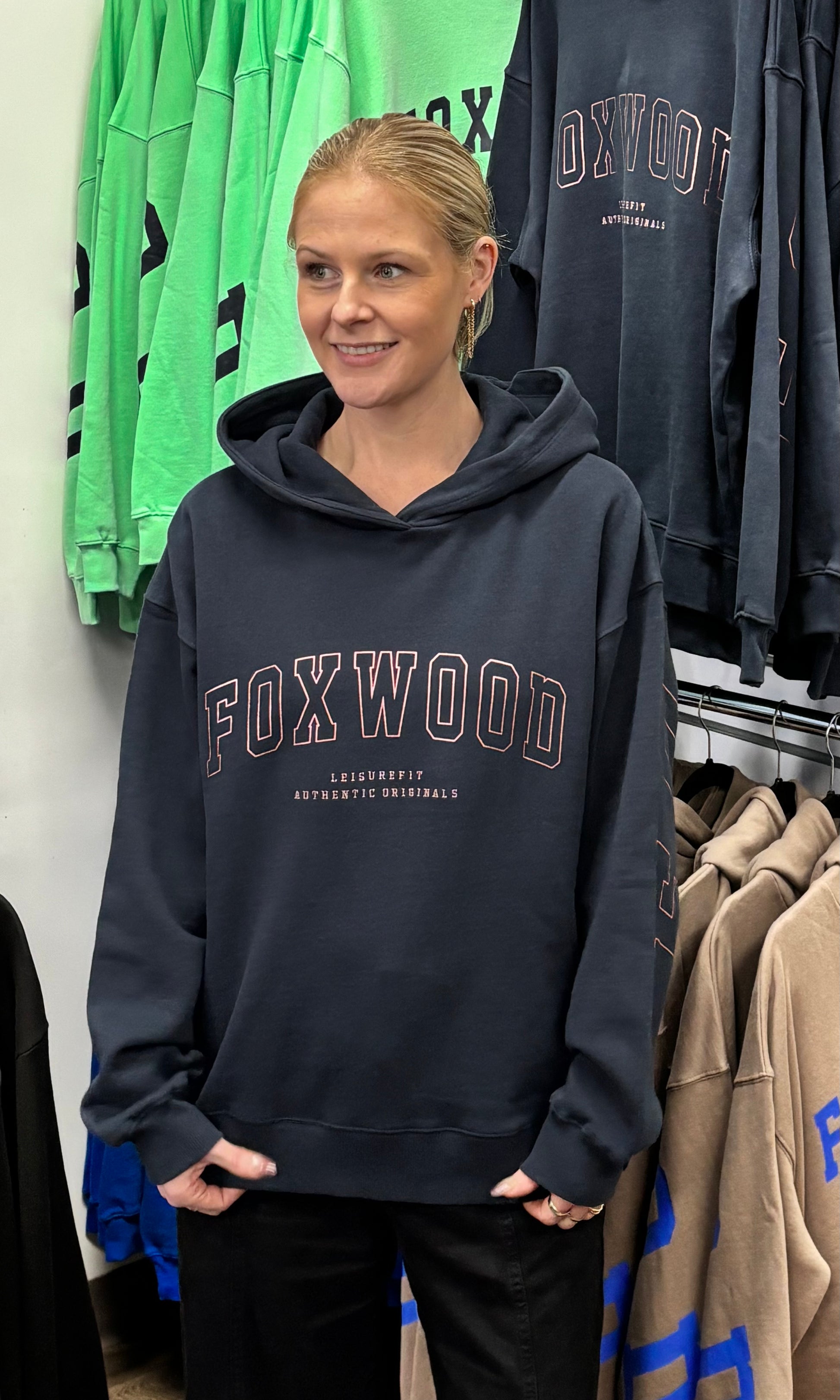 Foxwood Interval Hoodie - Navy with Rose Gold