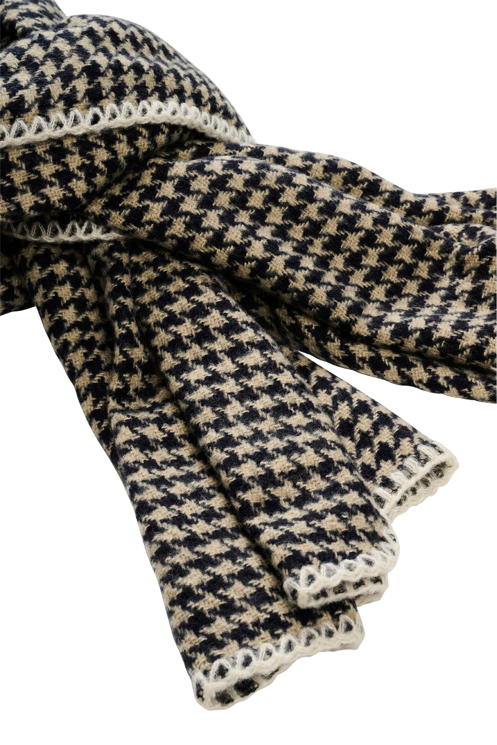 Isle of Mine Cassidy Houndstooth scarf pictured on a white background