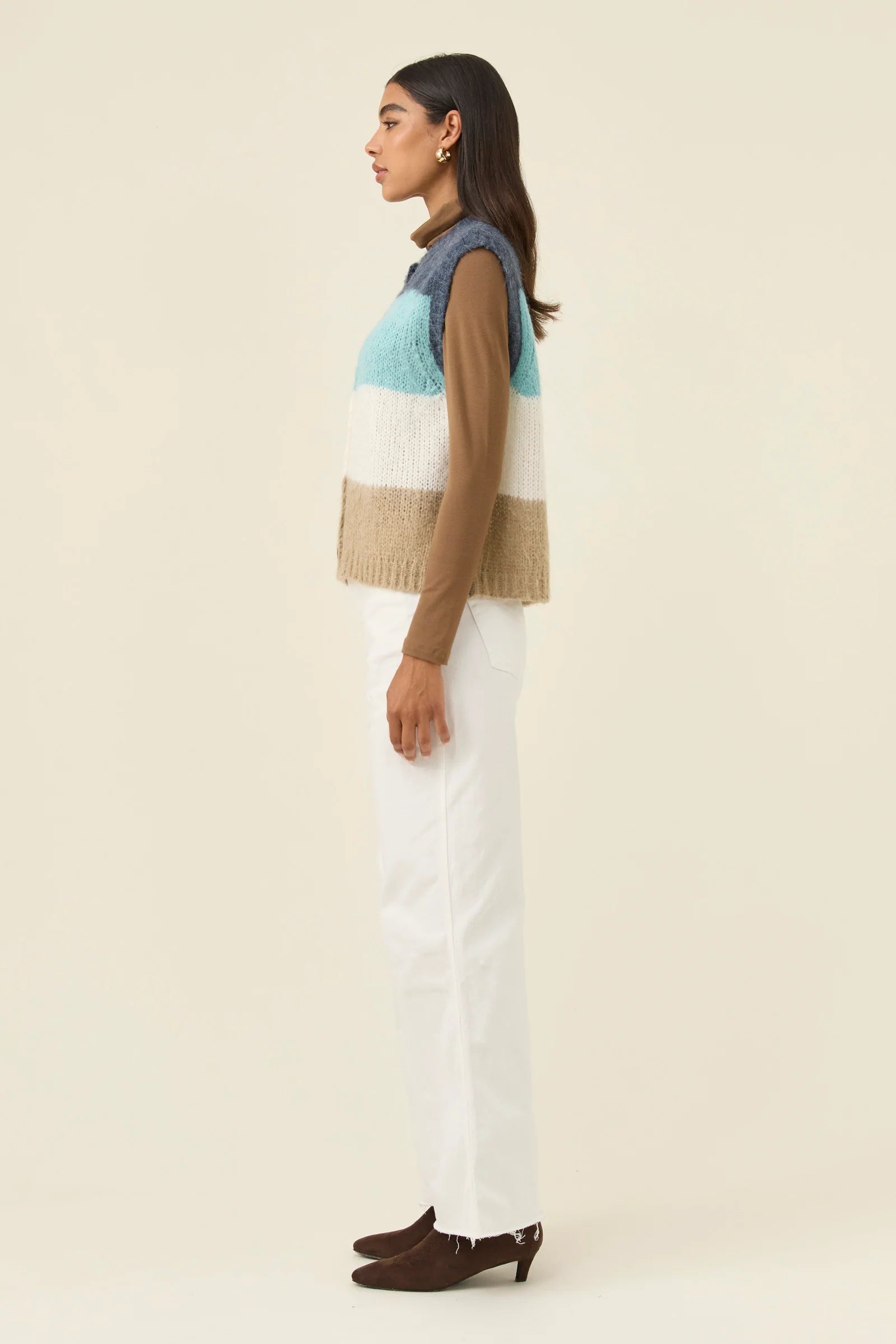 Image of Isle of Mine Pallas Stripe Knit Vest - Ice Blue