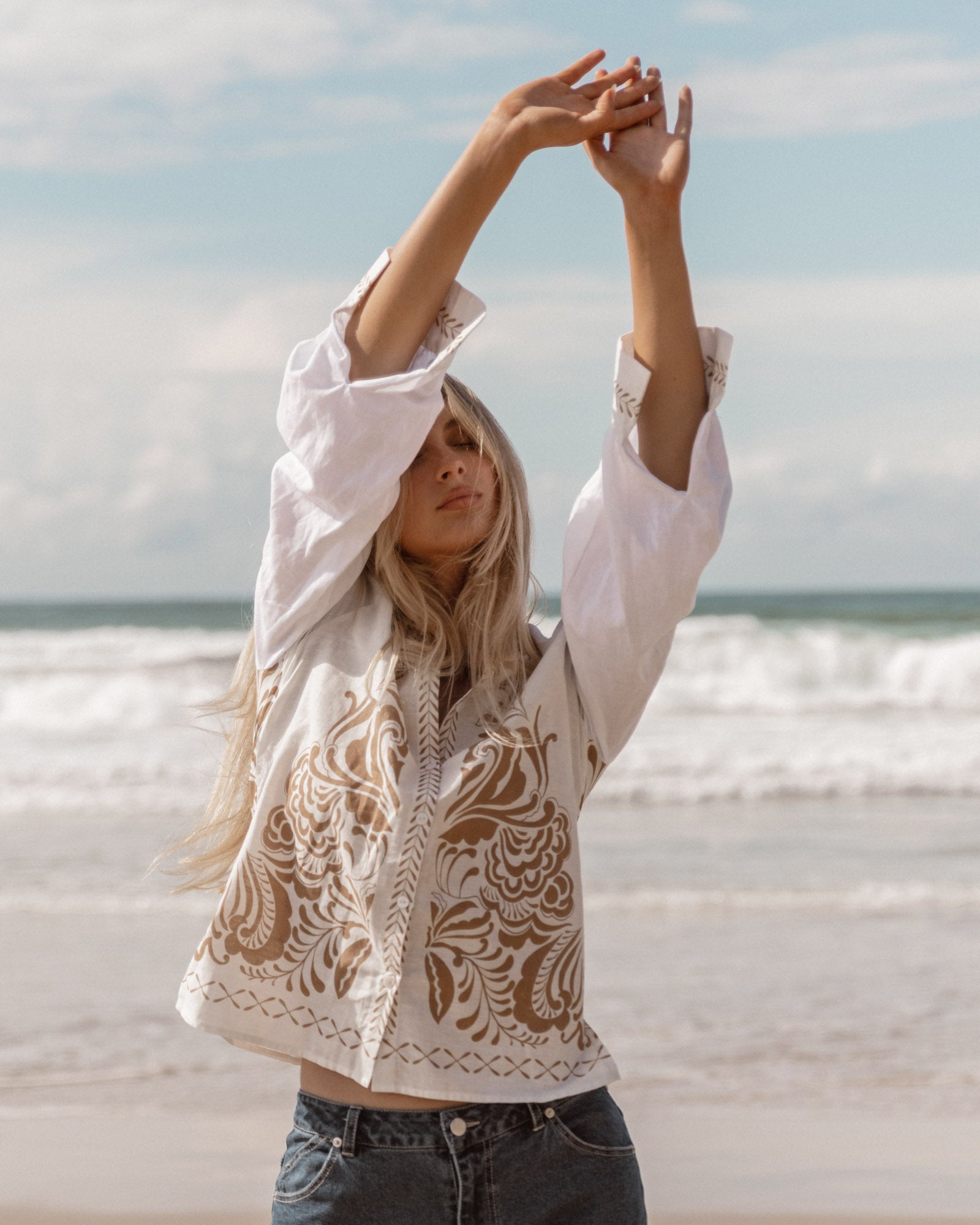 Collection of Sass Brandy Top - Chai Print in a gallery layout