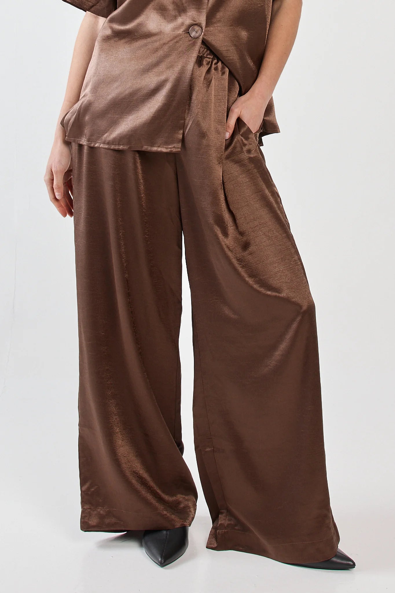 Sass brown satin set with wide-leg pants on a white background