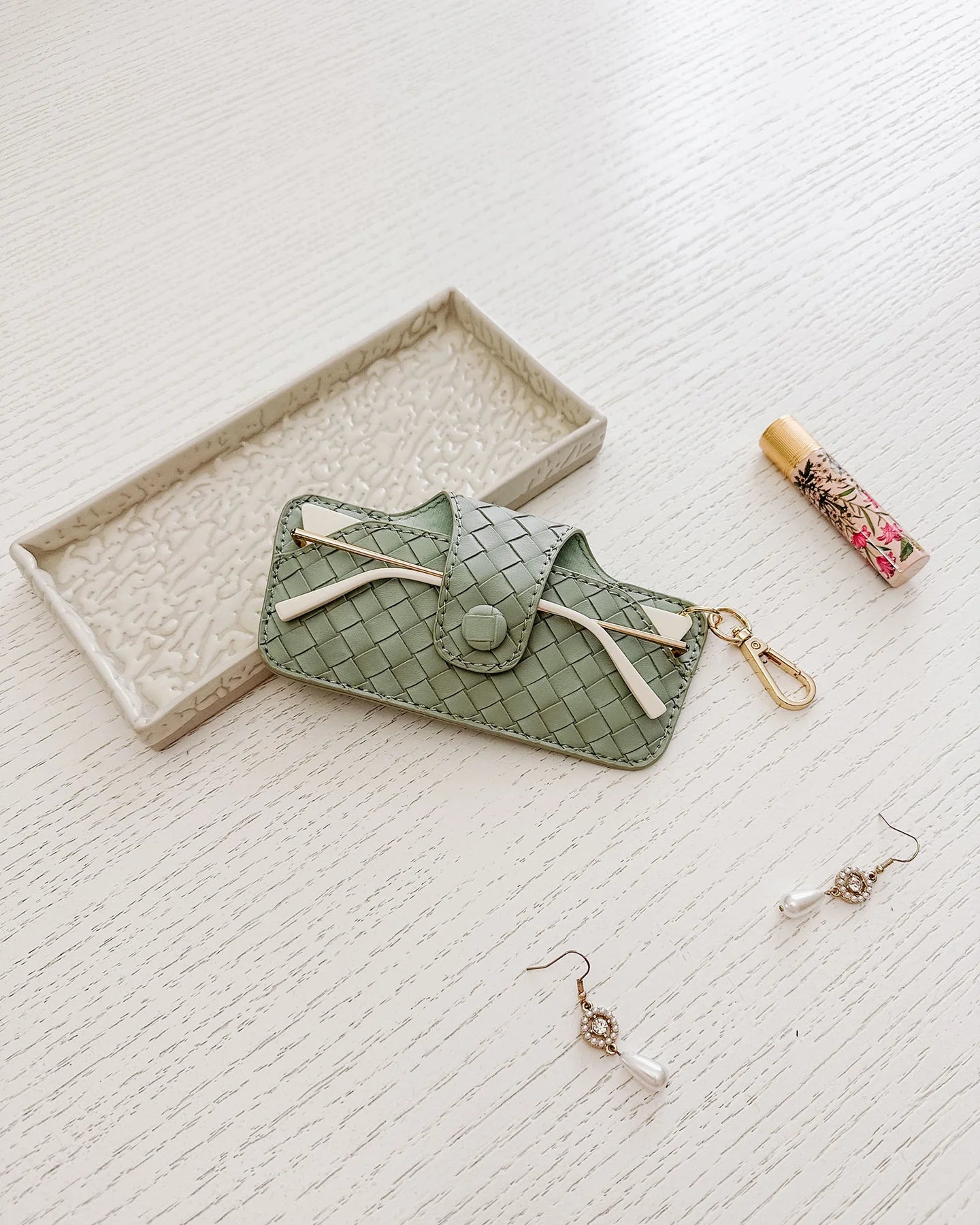 Louenhide Skittle Sunglasses Case - Woven Sage Green