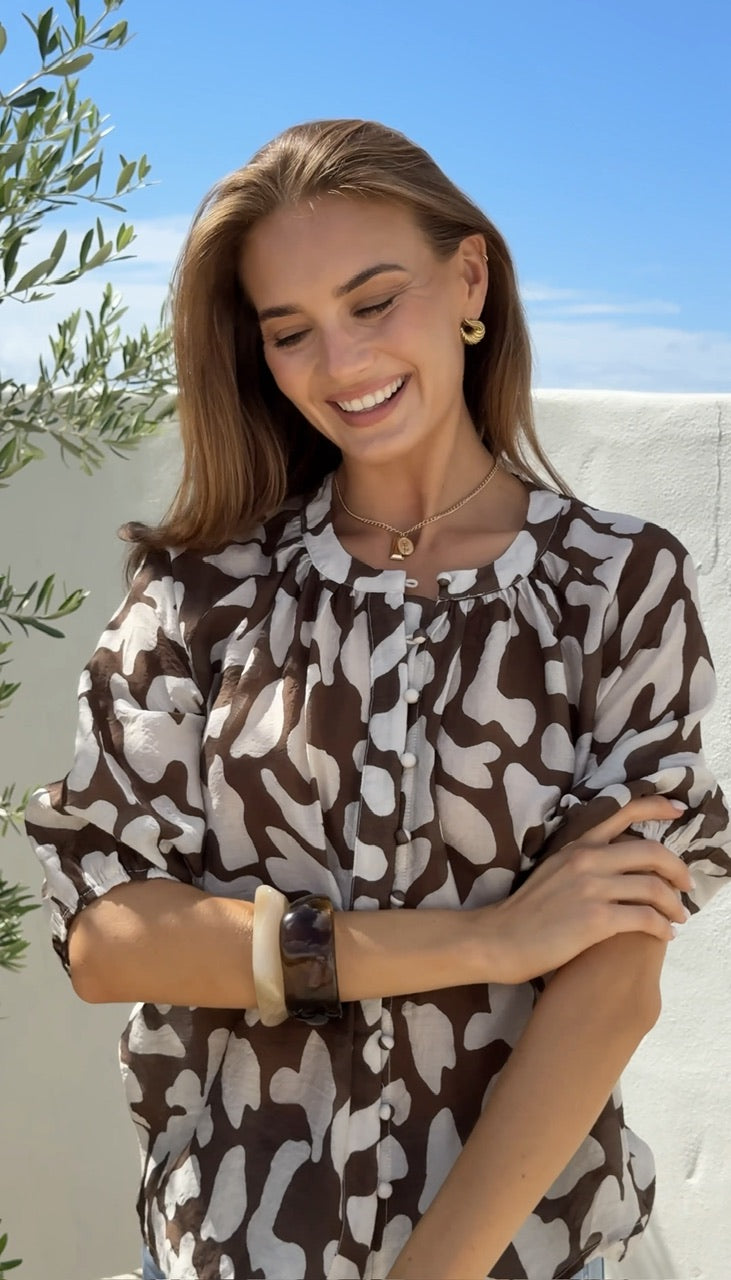 Collection of Cosmosis Lifestyle in a gallery layout