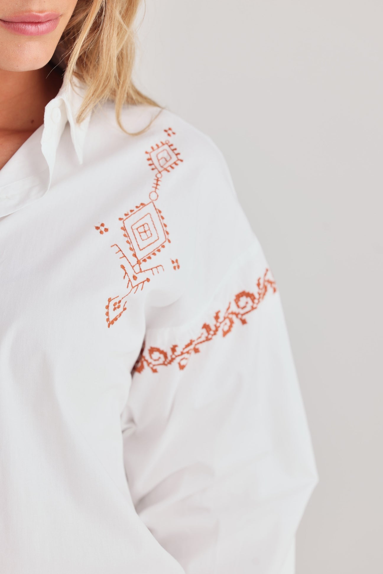 Collection of Talisman Flamenco Shirt - White with Clay in a gallery layout