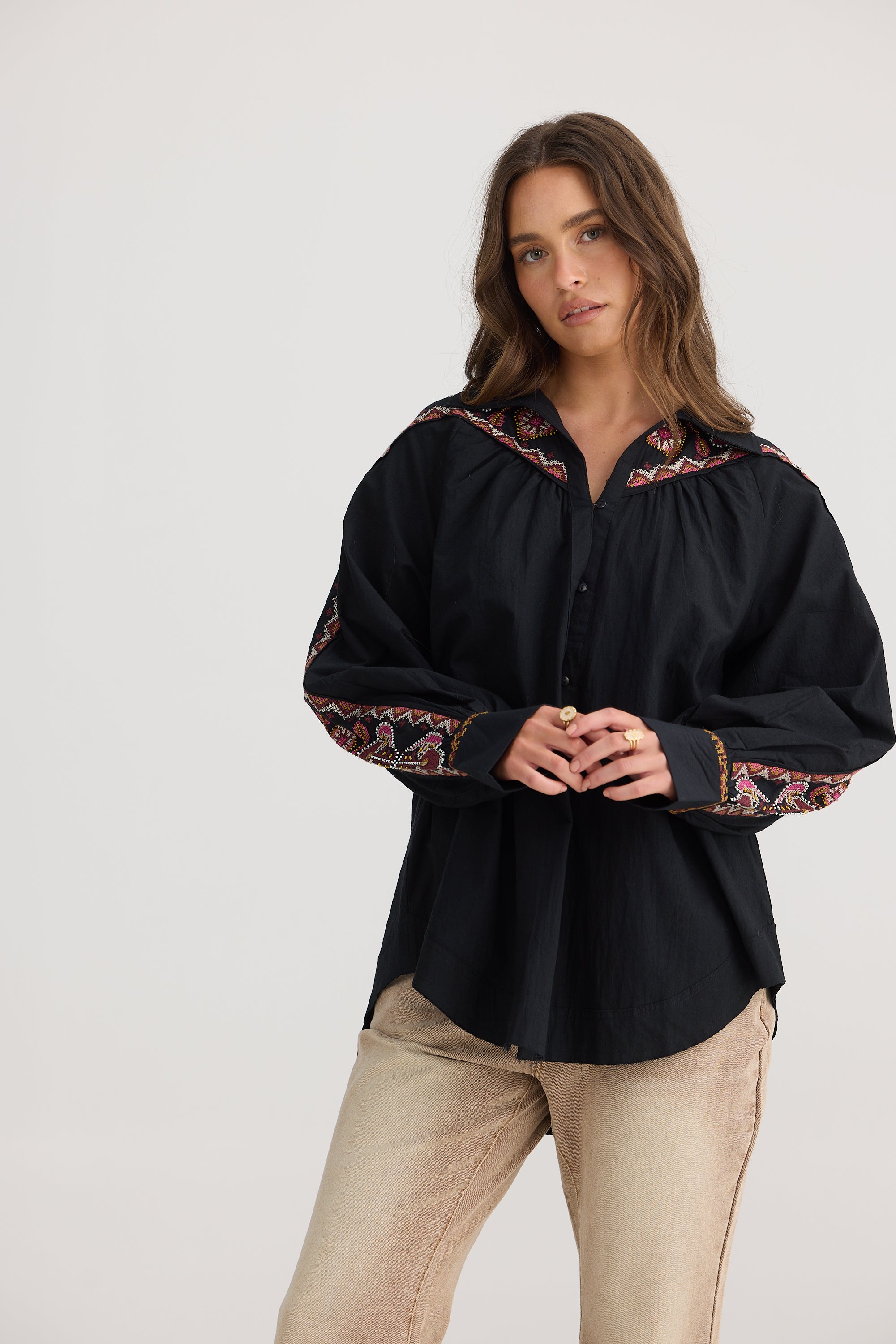 Image of Talisman Blanca Shirt - Black