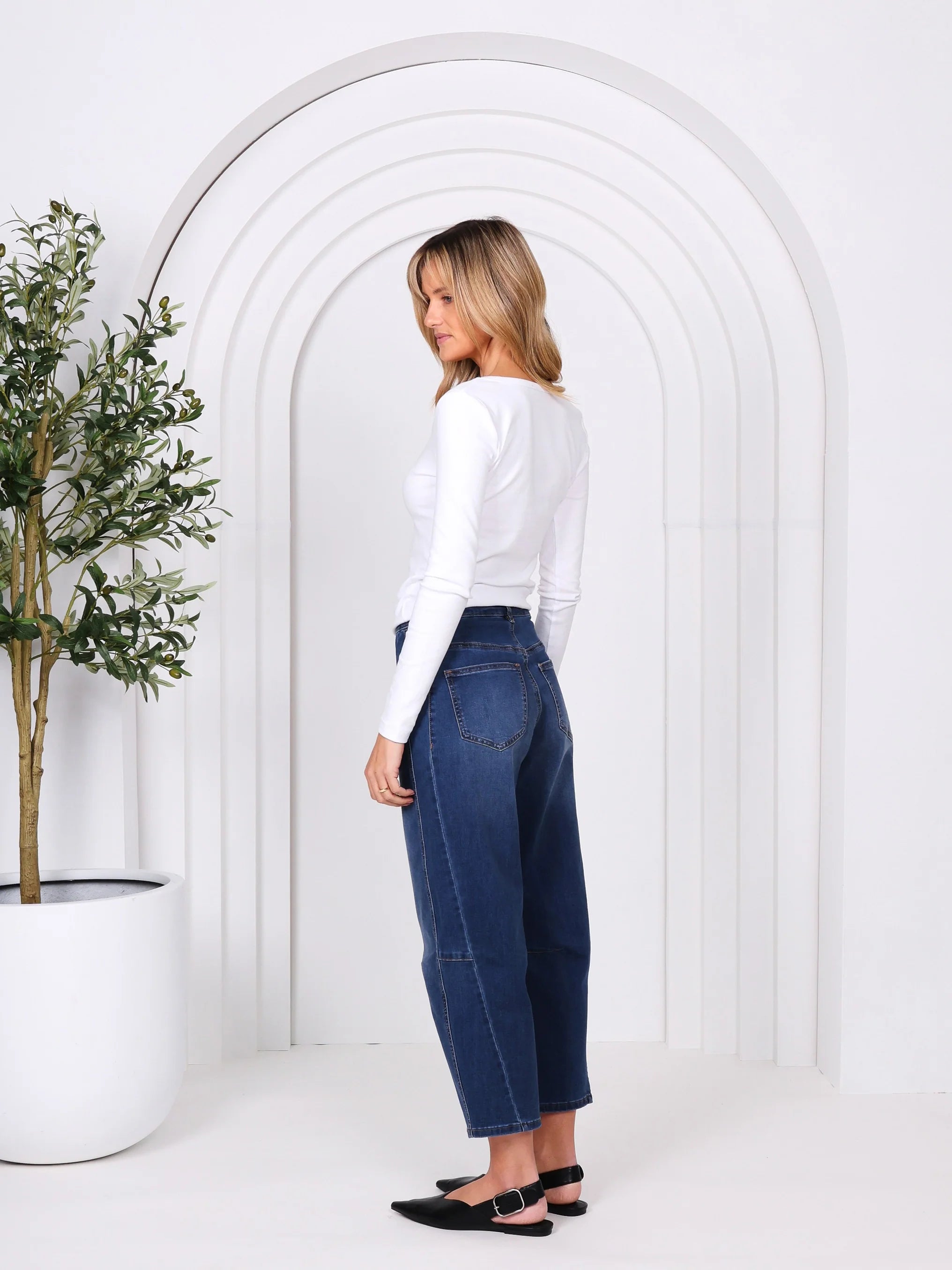 Collection of Monaco Toni Barrel Jean - Dark Blue in a gallery layout