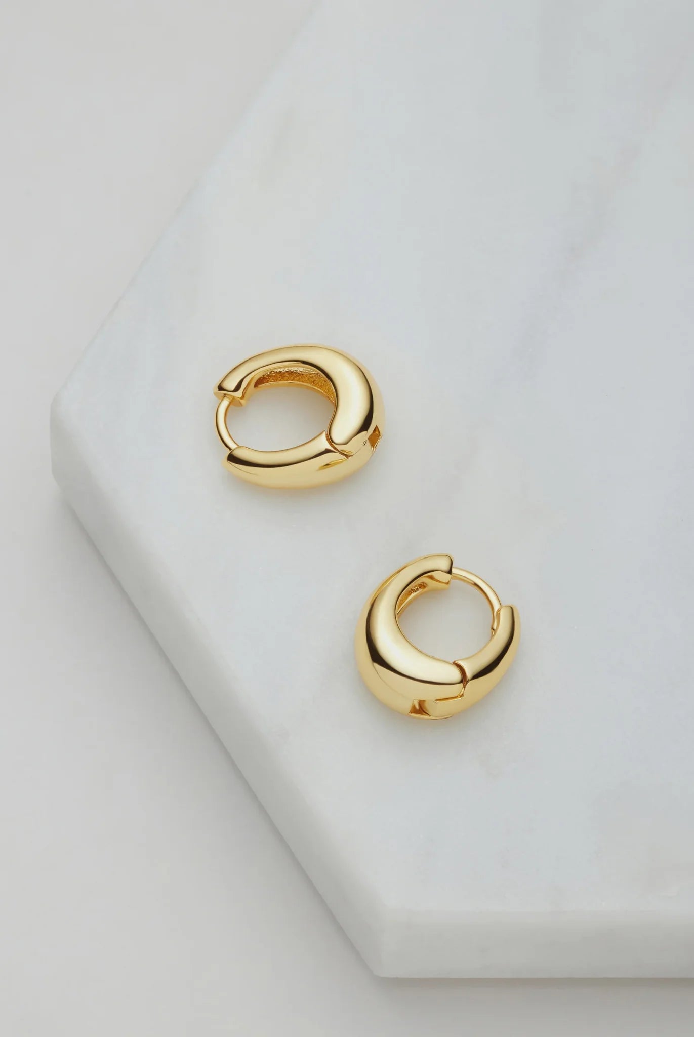 Zafino Cleo Hoop Small - Gold