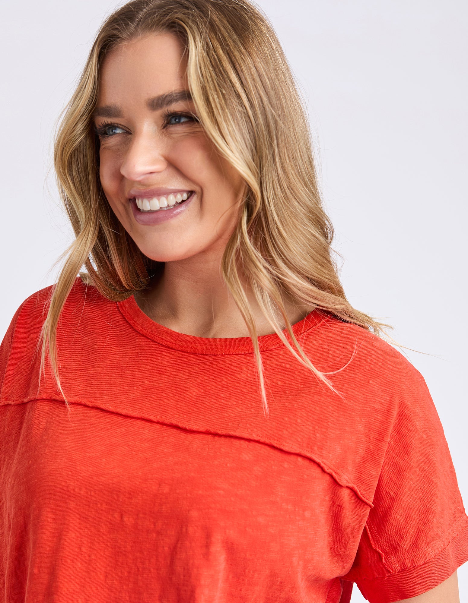 Foxwood Allison Tee - Red